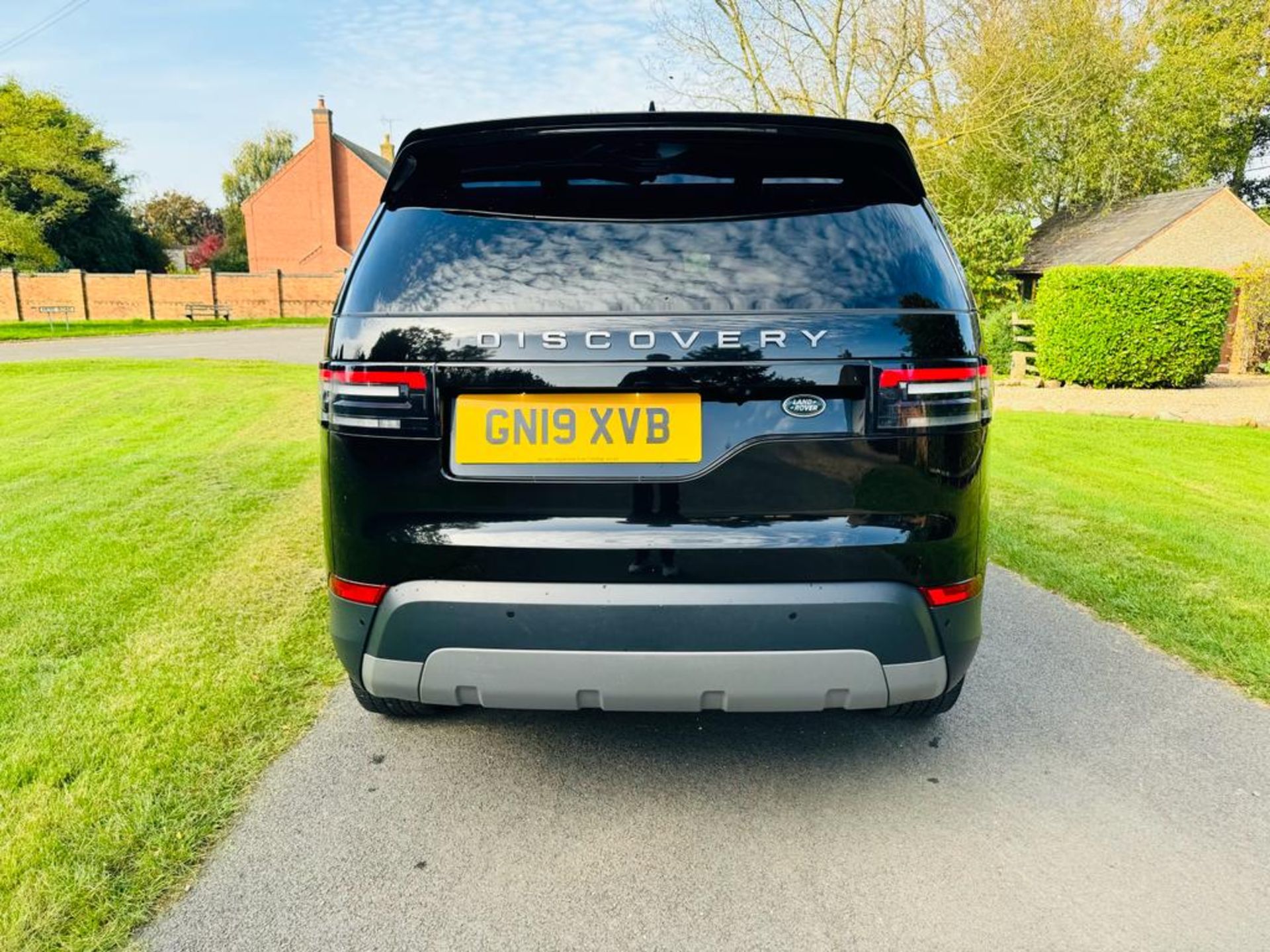 (RESERVE MET)Land Rover Discovery (7 Seater) SE Black "Auto" Diesel - 19 Reg - Only 43000 Miles Fsh - Image 6 of 38