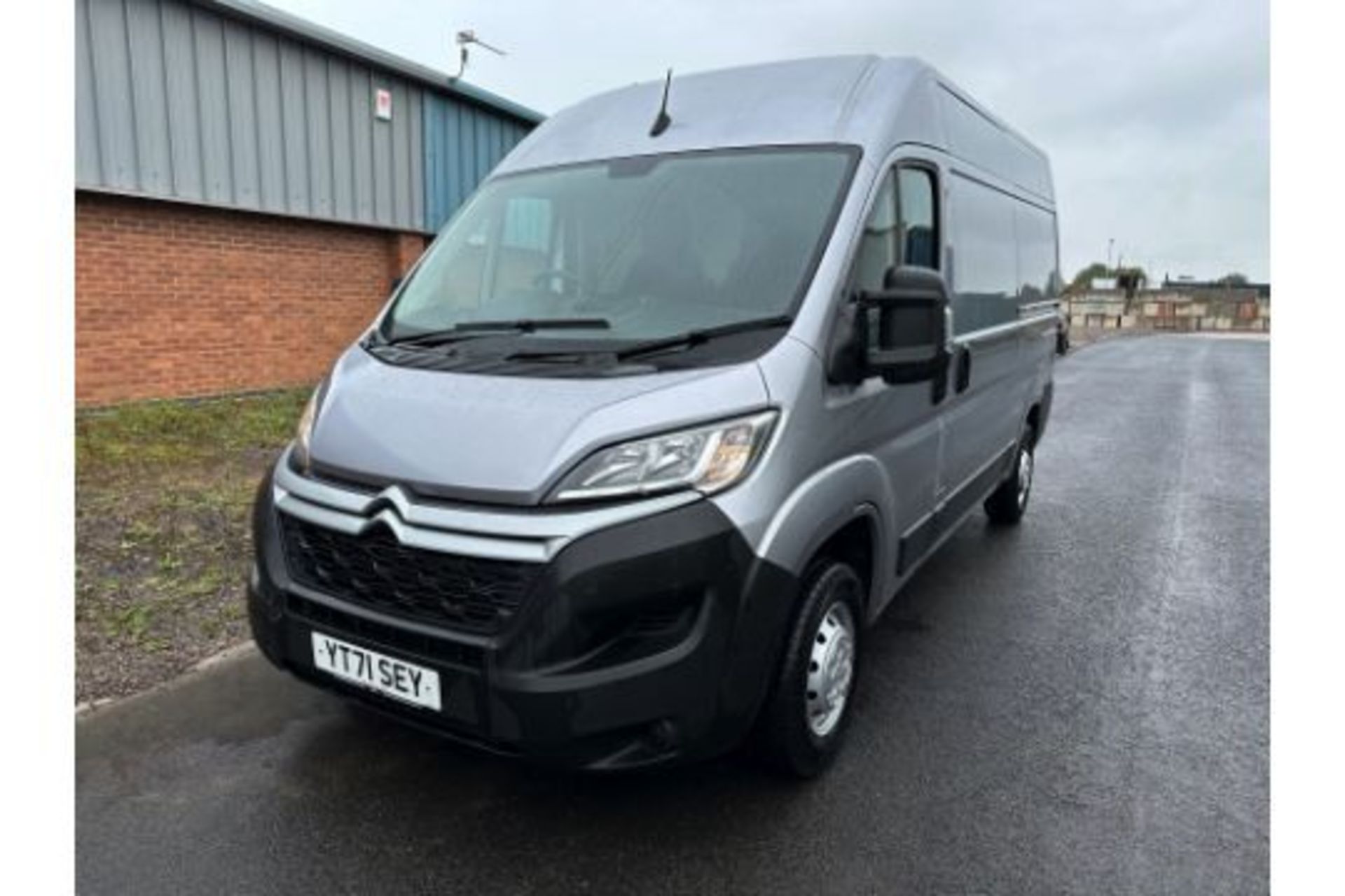 (RESERVE MET)Citroen Relay 2.2 BlueHdi Enterprise (2022 Model) 1 Owner - Sat Nav - Air Con - Cruise - Image 2 of 25