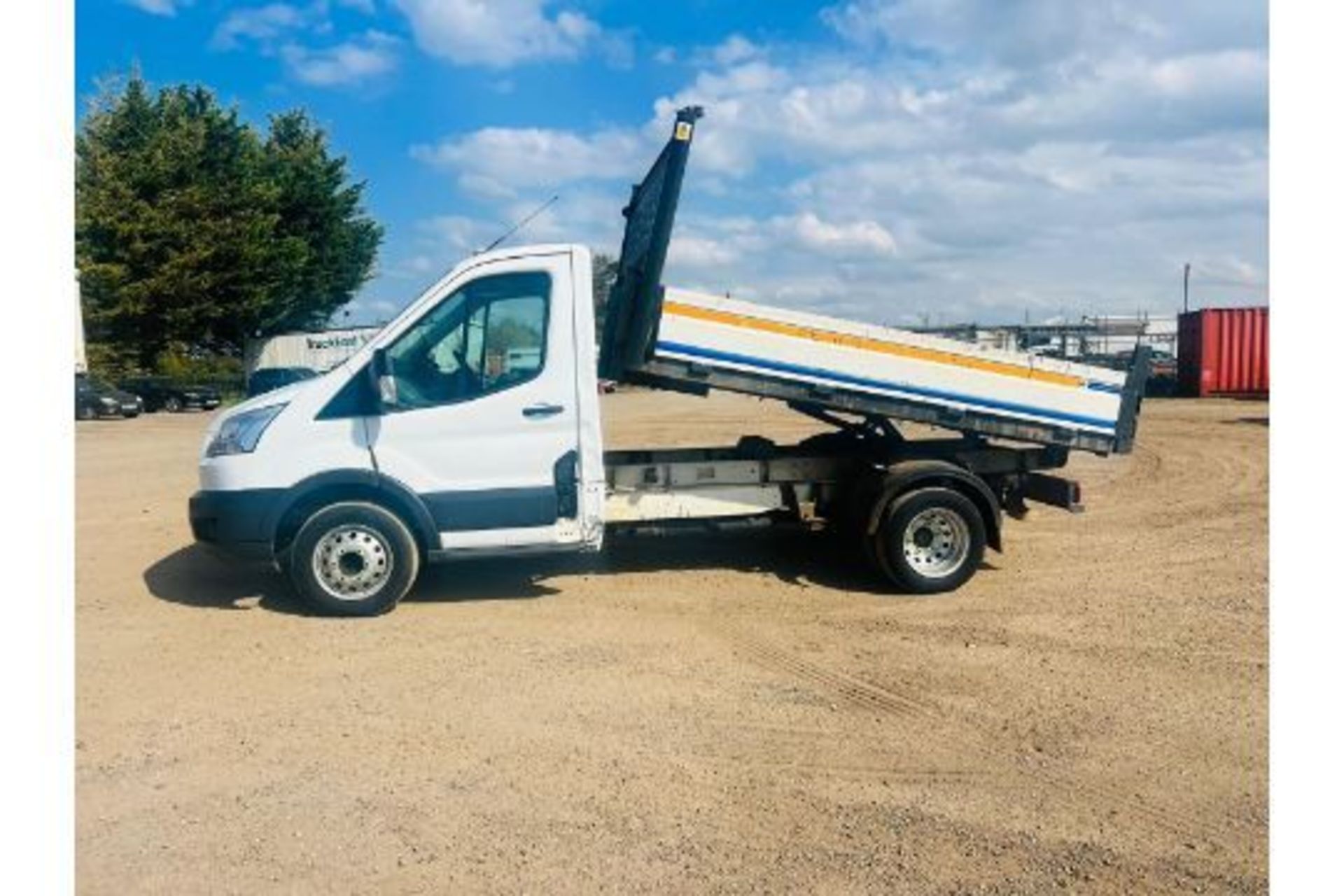 RESERVE MET Ford Transit 350 125 RWD 2.0 TDCI Single Cab Tipper 2017 Model - Twin Rear Wheels - - Image 3 of 14