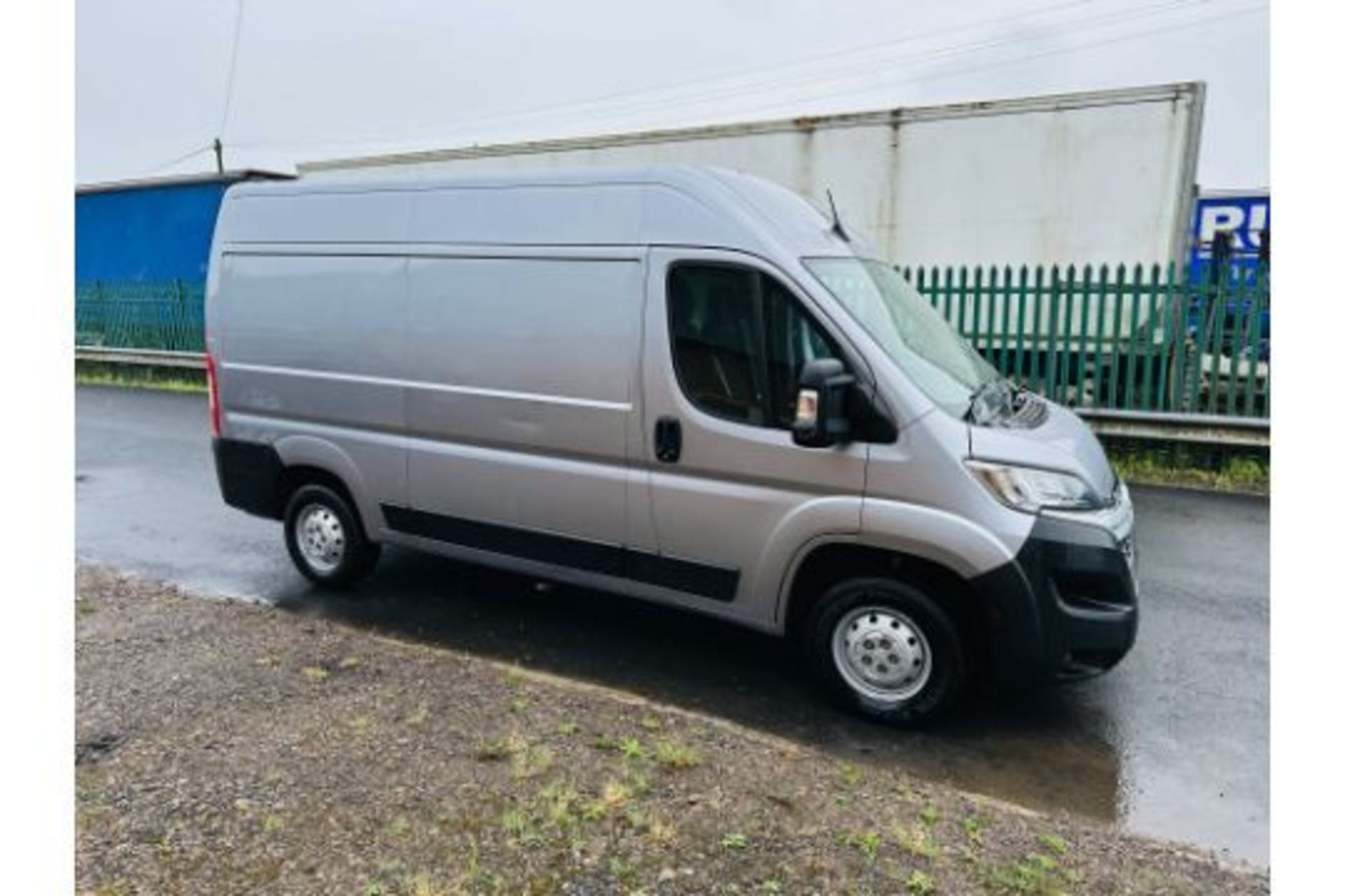 (RESERVE MET)Citroen Relay 2.2 BlueHdi Enterprise (2022 Model) 1 Owner - Sat Nav - Air Con - Cruise - Image 6 of 25