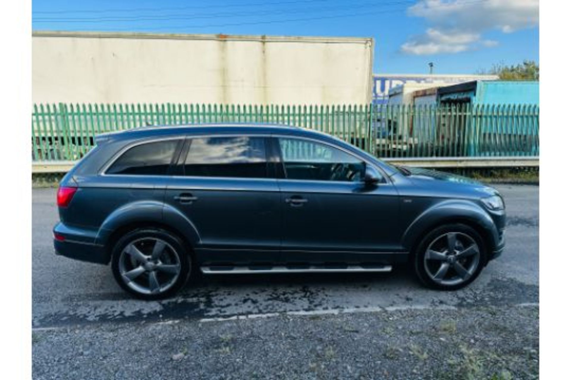 Audi Q7 3.0TDI Quattro S Line "STYLE EDITION" Auto (7 Seats) -2015 15Reg -Sat Nav - Reversing camera - Image 12 of 36