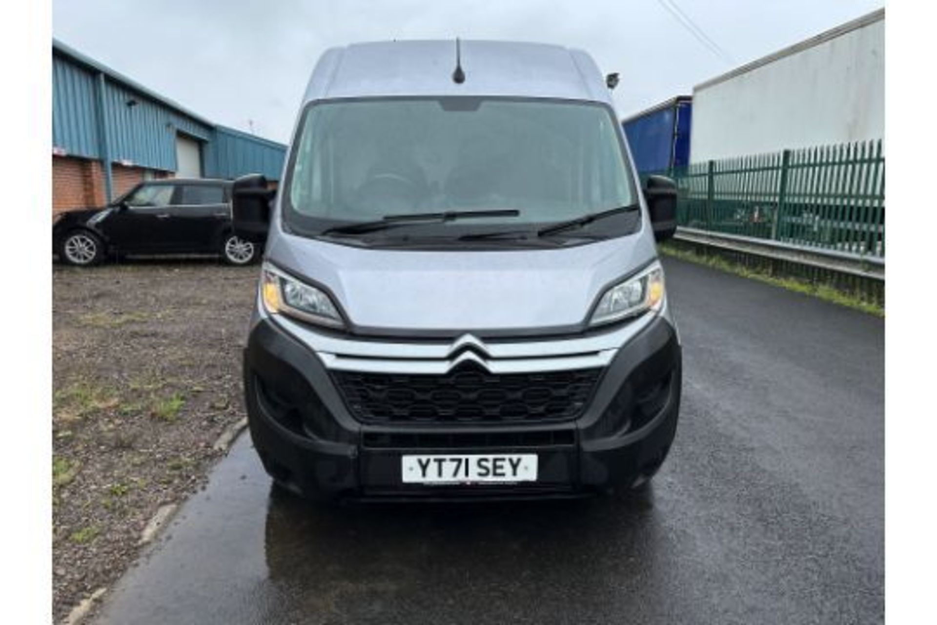 (RESERVE MET)Citroen Relay 2.2 BlueHdi Enterprise (2022 Model) 1 Owner - Sat Nav - Air Con - Cruise - Image 4 of 25