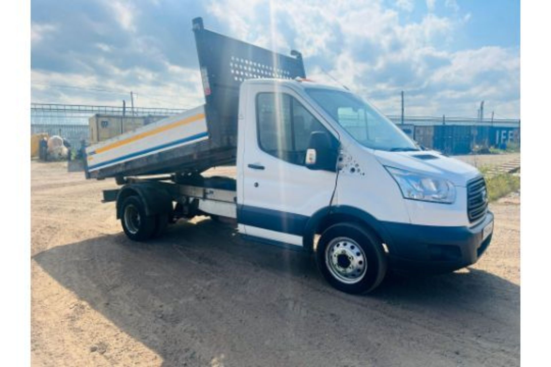 RESERVE MET Ford Transit 350 125 RWD 2.0 TDCI Single Cab Tipper 2017 Model - Twin Rear Wheels - - Image 6 of 14