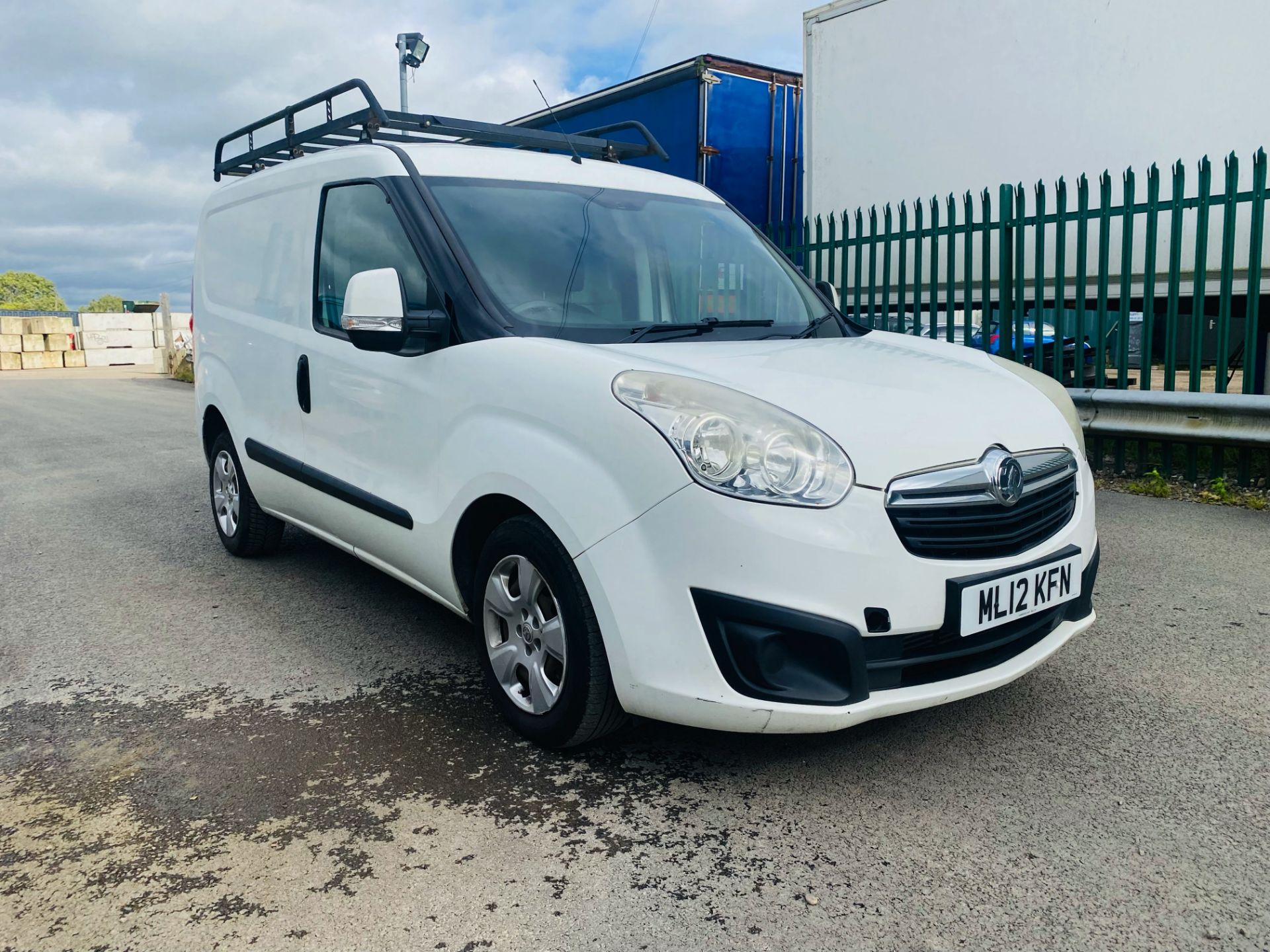 (Reserve Met) VAUXHALL COMBO 1.6 CDTI SPORTIVE - 6 SPEED AIR CON - PANEL VAN - 12 REG NO VAT!!! - Image 2 of 20