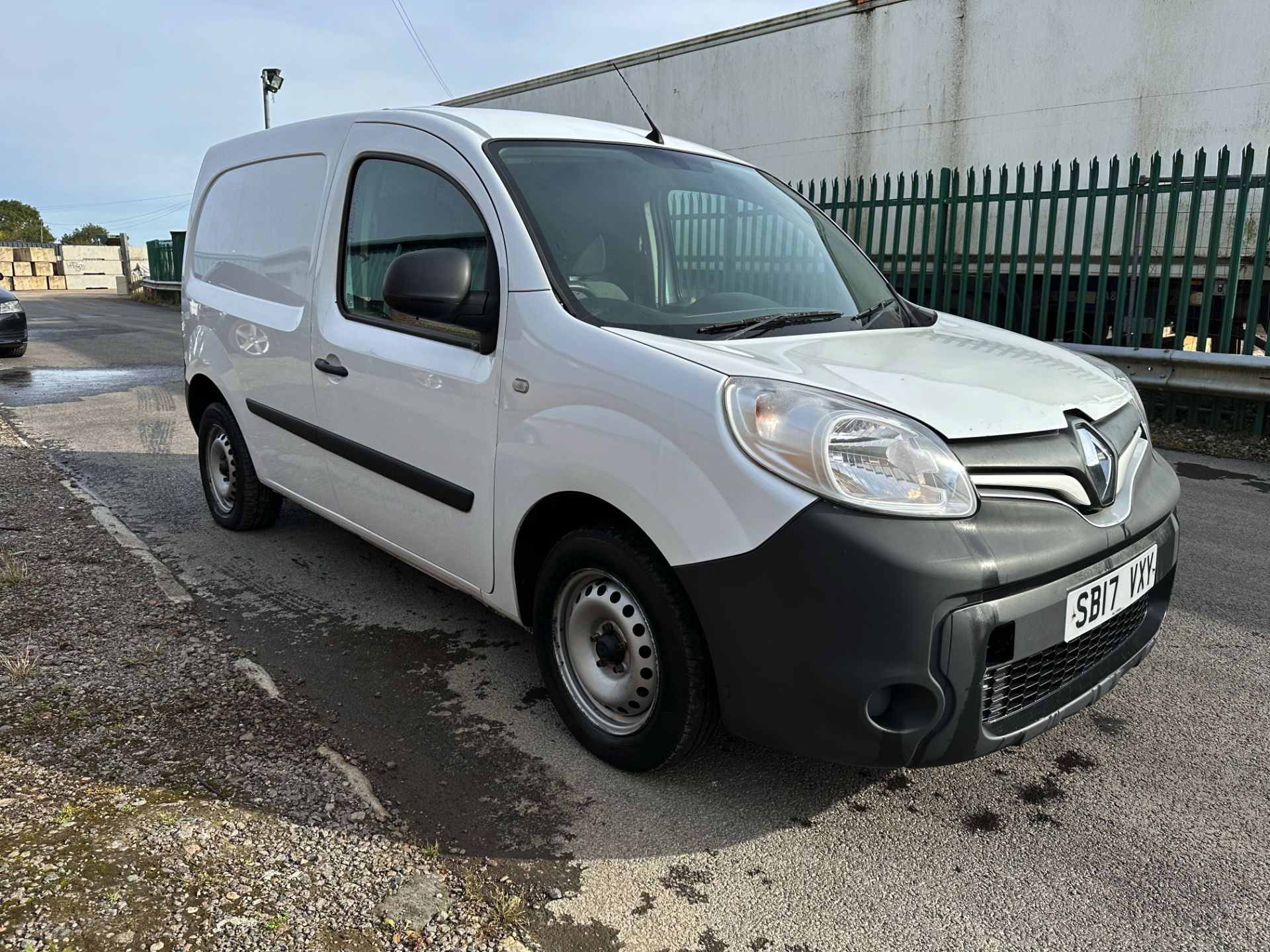 (Reserve Met) Renault Kango 1.5Dci "Business Energy" Euro 6 - 17 Reg Only 78000 Miles - No Vat - Image 2 of 29