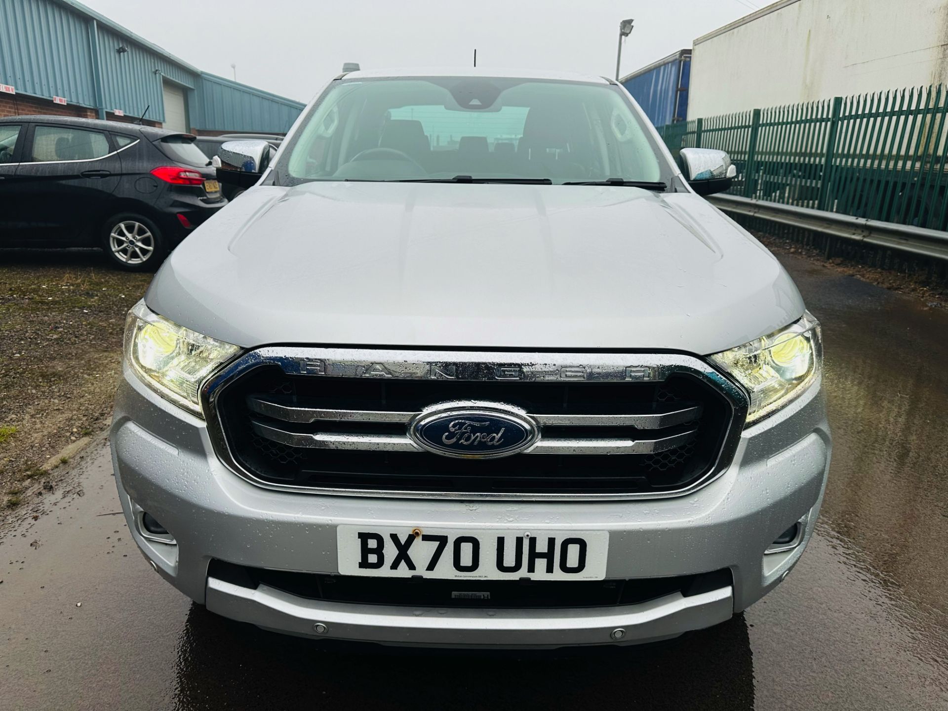 Ford Ranger 2.0 TDCI LIMITED 170BHP Auto SS (2021 Model) Huge Spec -Sat Nav Leather 35k Miles Only - Image 4 of 44