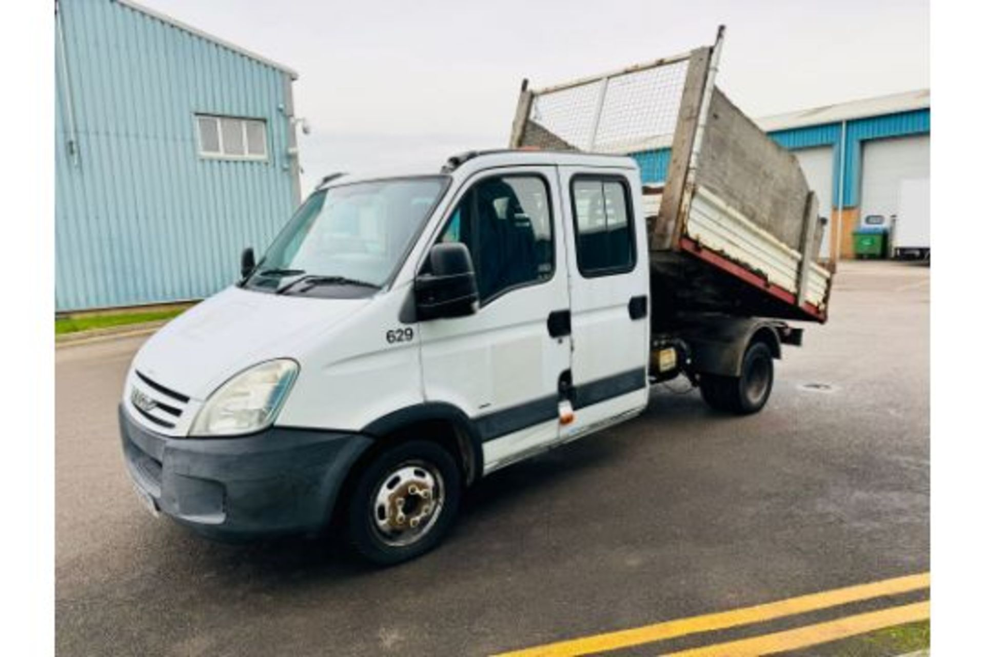(RESERVE MET)Iveco Daily 2.3 TD 35C13 Double Cab Tipper - 2009 09 Reg - TRW - 7 Seater - 98k - Image 3 of 18