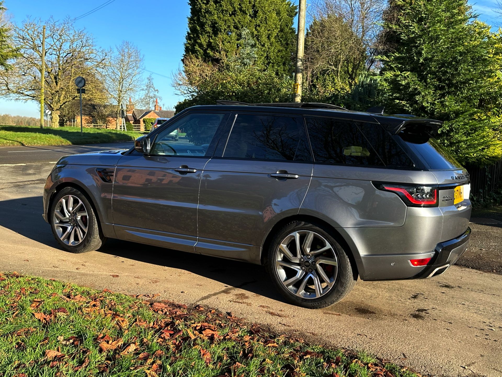 (Reserve Met) Range Rover Sport P400e *Autobiography Dynamic* (2022 Model) *Electric Plug-in Hybrid* - Image 9 of 58