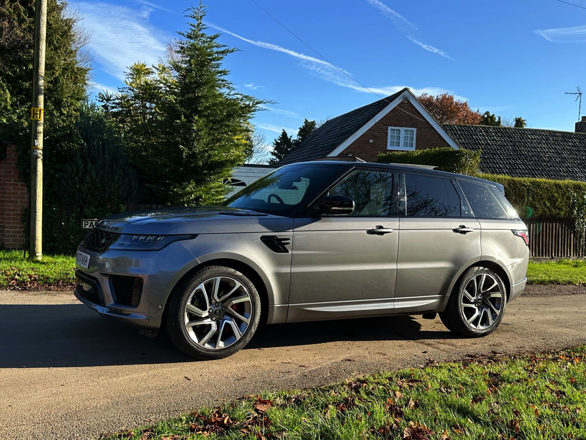 (Reserve Met) Range Rover Sport P400e *Autobiography Dynamic* (2022 Model) *Electric Plug-in Hybrid* - Image 7 of 58