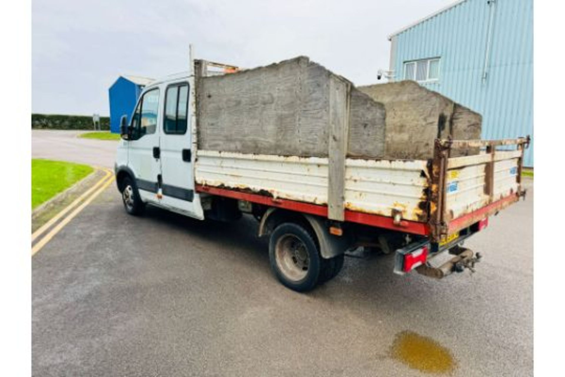 (RESERVE MET)Iveco Daily 2.3 TD 35C13 Double Cab Tipper - 2009 09 Reg - TRW - 7 Seater - 98k - Image 7 of 18