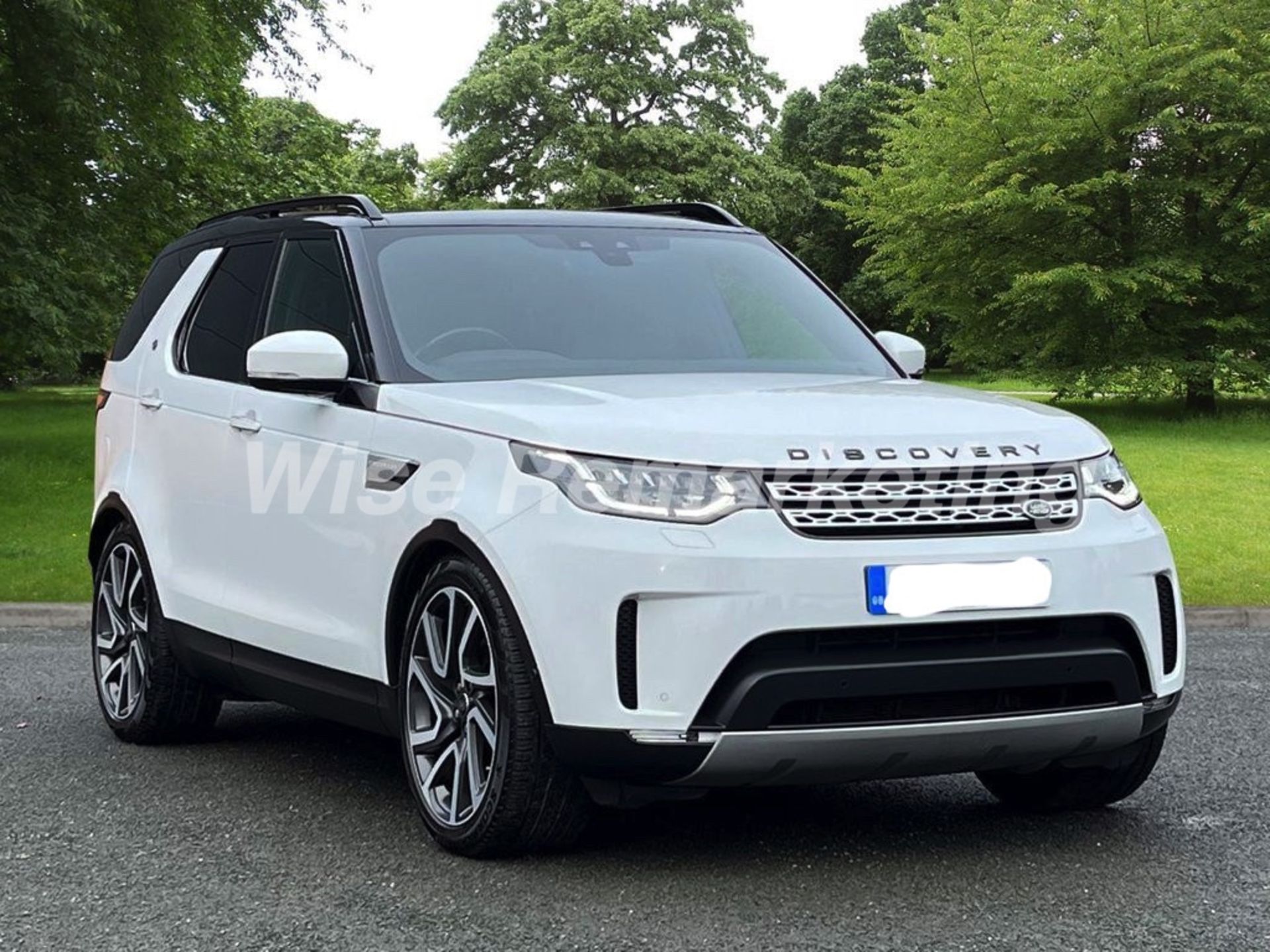 Land Rover Discovery 5 * SUV* (2017 - 67 Reg) *3.0 TD6 - 8 Speed Automatic* (ALL NEW MODEL)