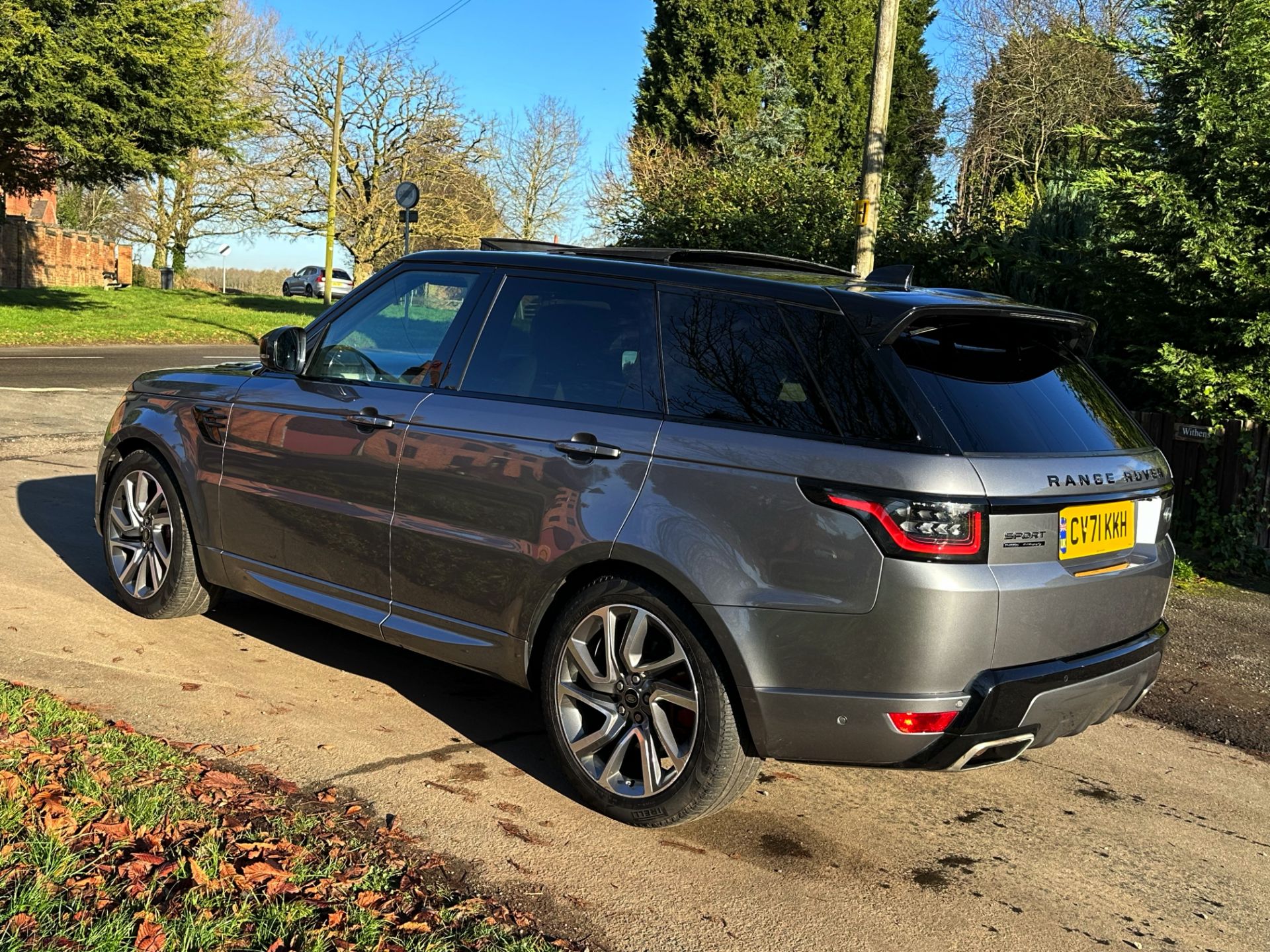 (Reserve Met) Range Rover Sport P400e *Autobiography Dynamic* (2022 Model) *Electric Plug-in Hybrid* - Image 10 of 58