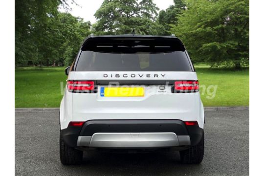 (RESERVE MET) LAND ROVER DISCOVERY 5 * SUV* (2018 Model) *3.0 TD6 - 8 SPEED AUTOMATIC* - Image 6 of 9