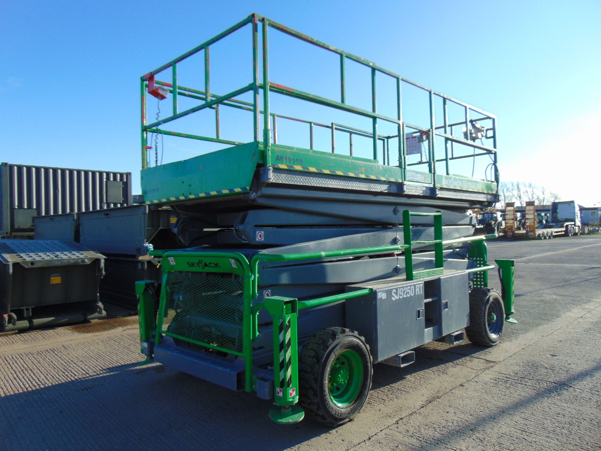 SkyJack SJ9250 Diesel Scissor Lift - Image 5 of 27