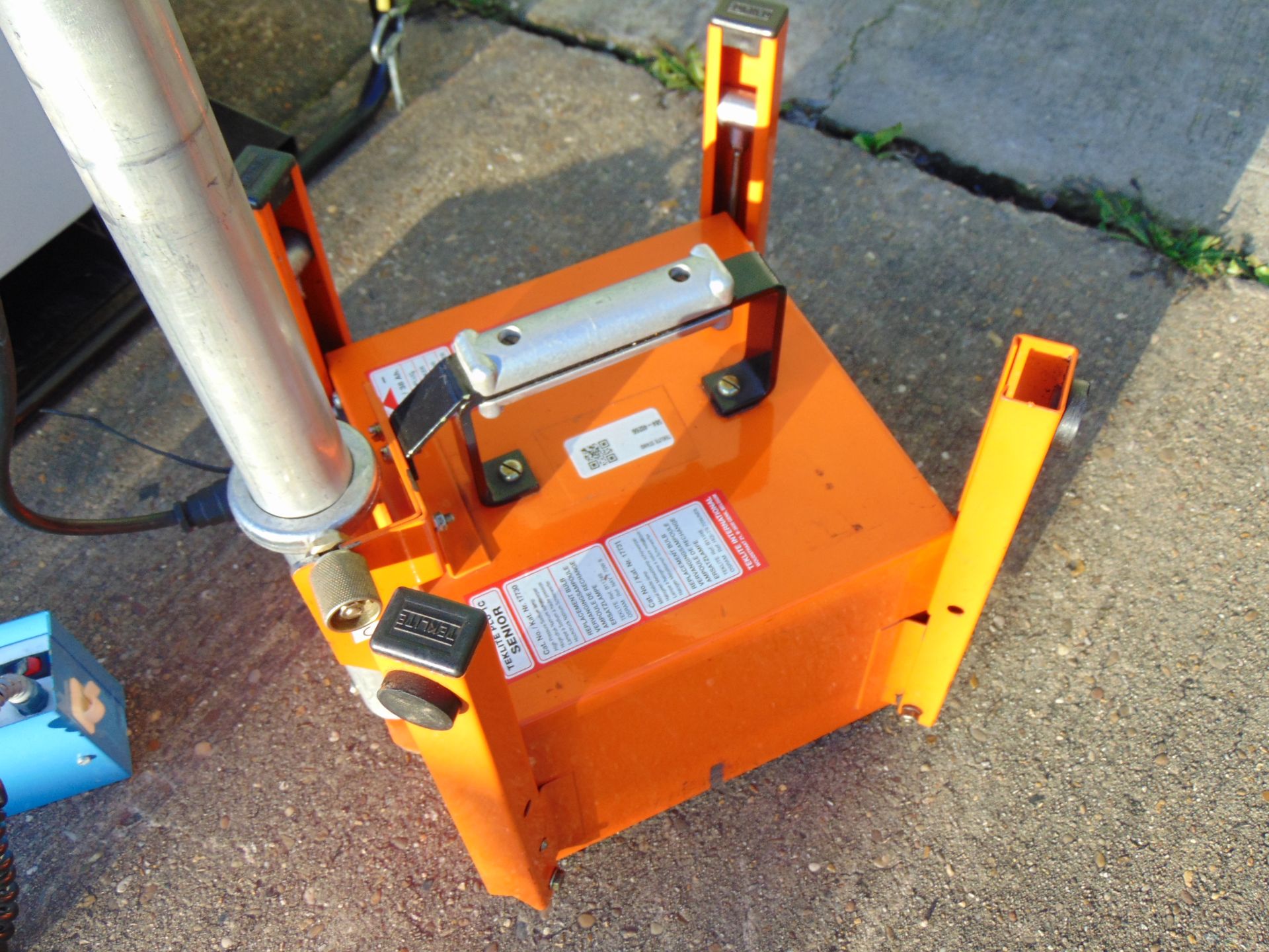 Complete Teklite Mobile Portable Emergency Lighting Kit, CW Clark Telescopic Mast, 3.5 KVA Generator - Image 11 of 20