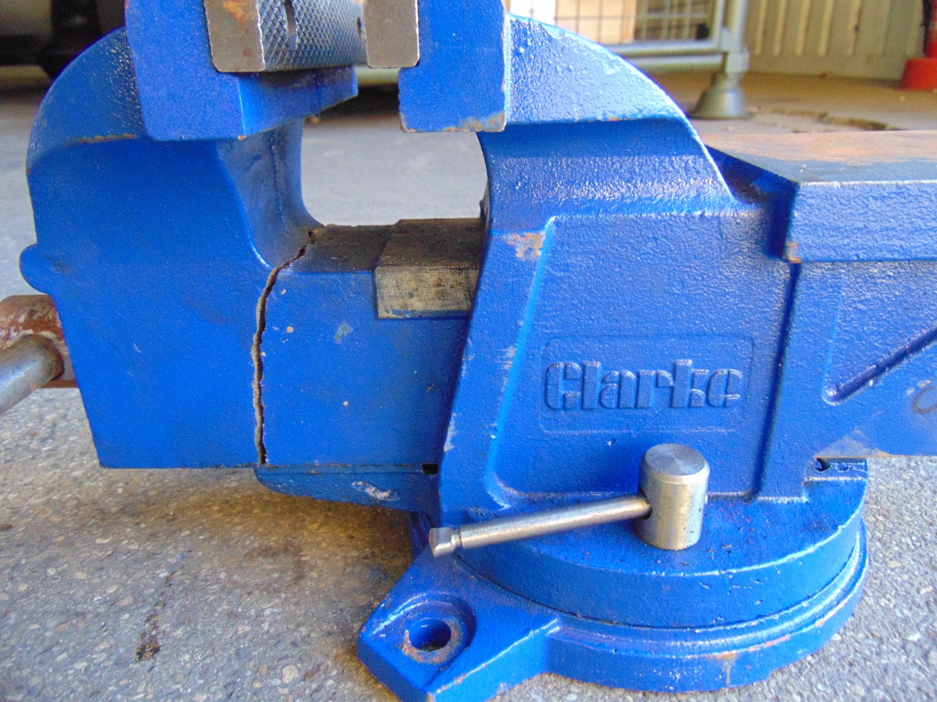 Clarke Bench Vice - Image 3 of 3