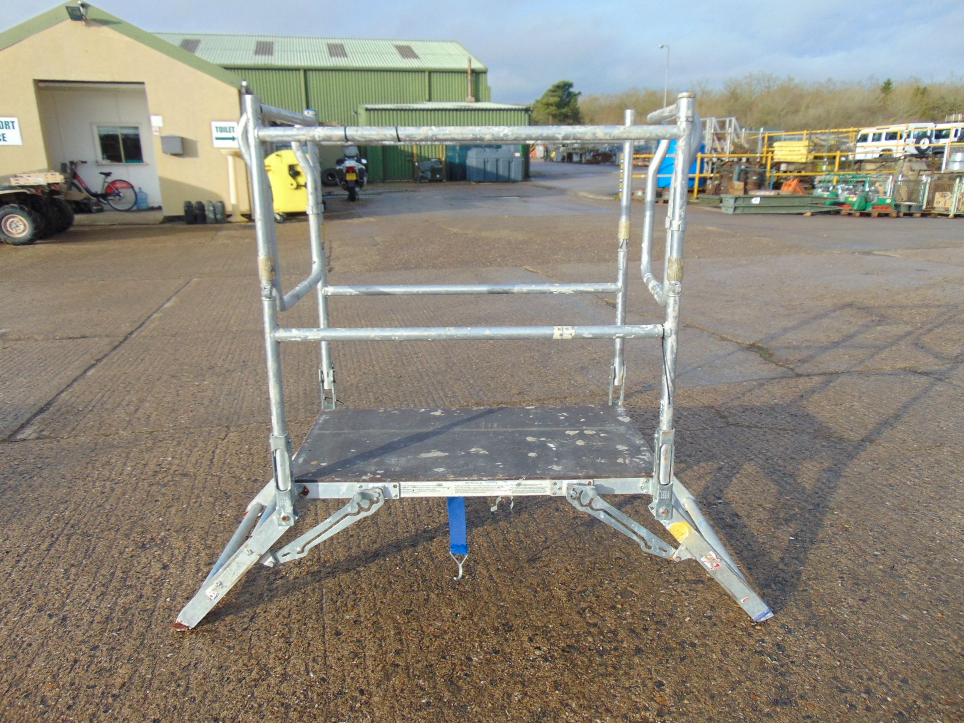 Aluminium Folding Access Platform