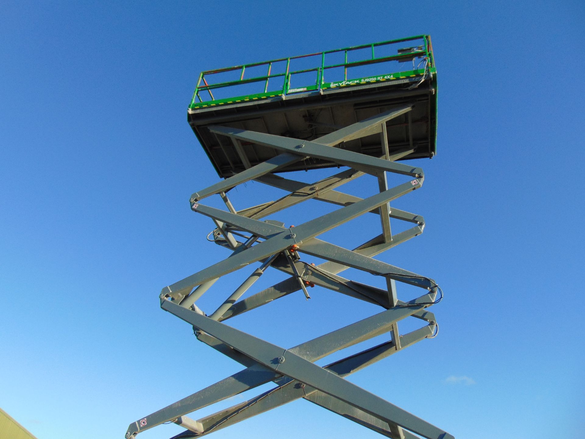 SkyJack SJ9250 Diesel Scissor Lift - Image 3 of 27