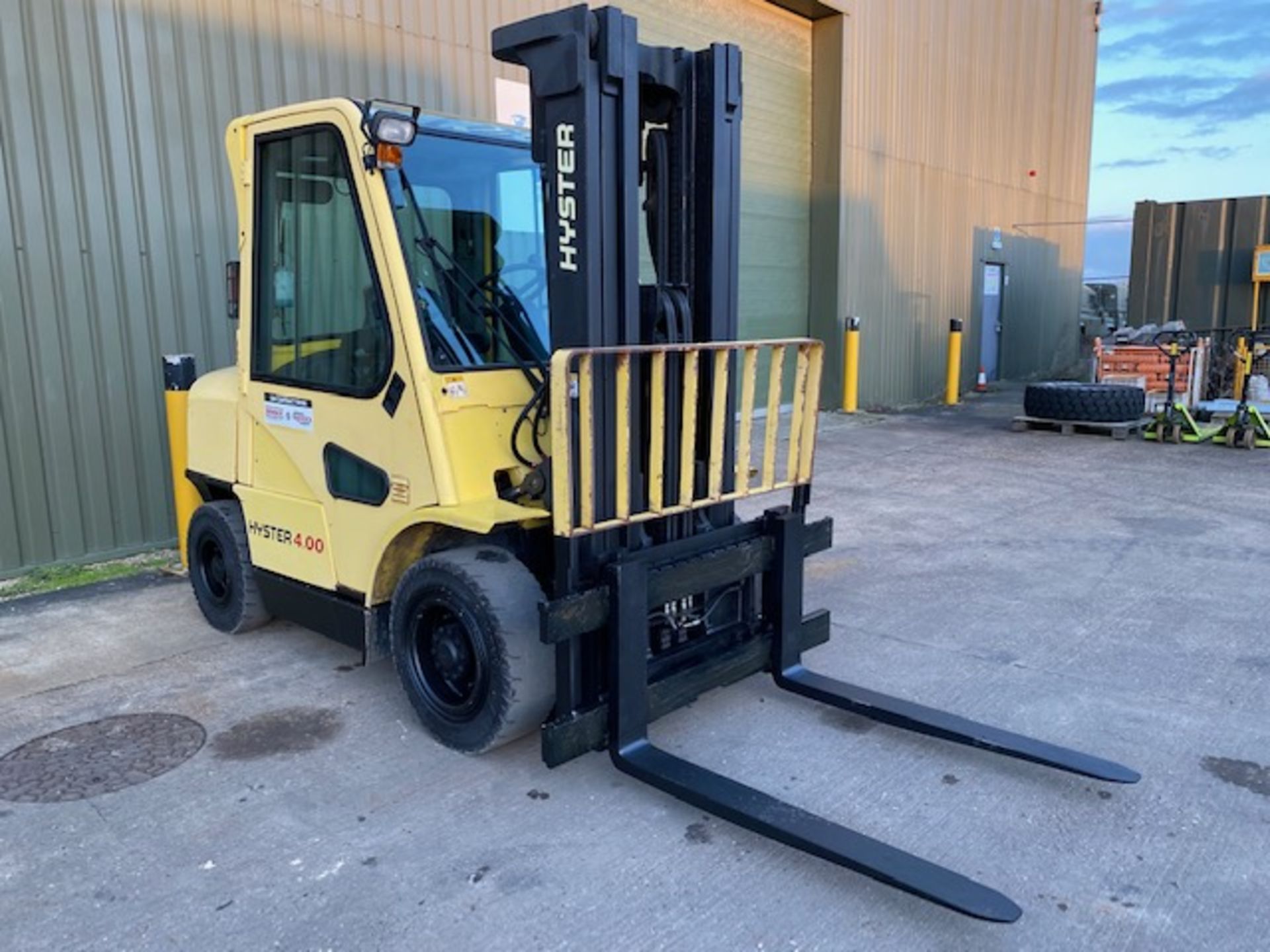 Hyster H4.00XMS-6 4000Kg Diesel Forklift Truck - Image 3 of 25