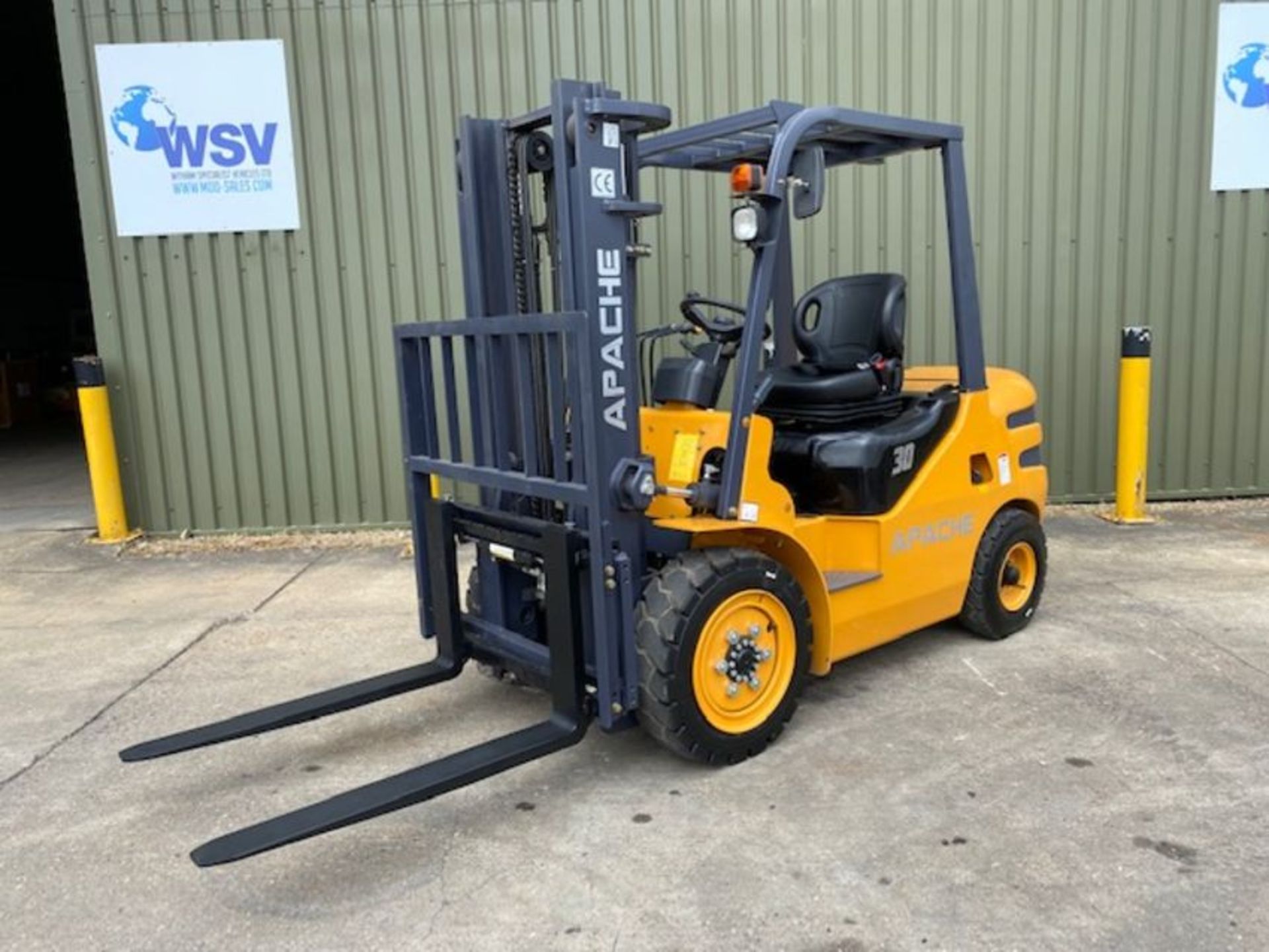 **NEW UNUSED 2022 Apache HH30Z 3000Kg Diesel Fork Lift Truck** - Image 5 of 36