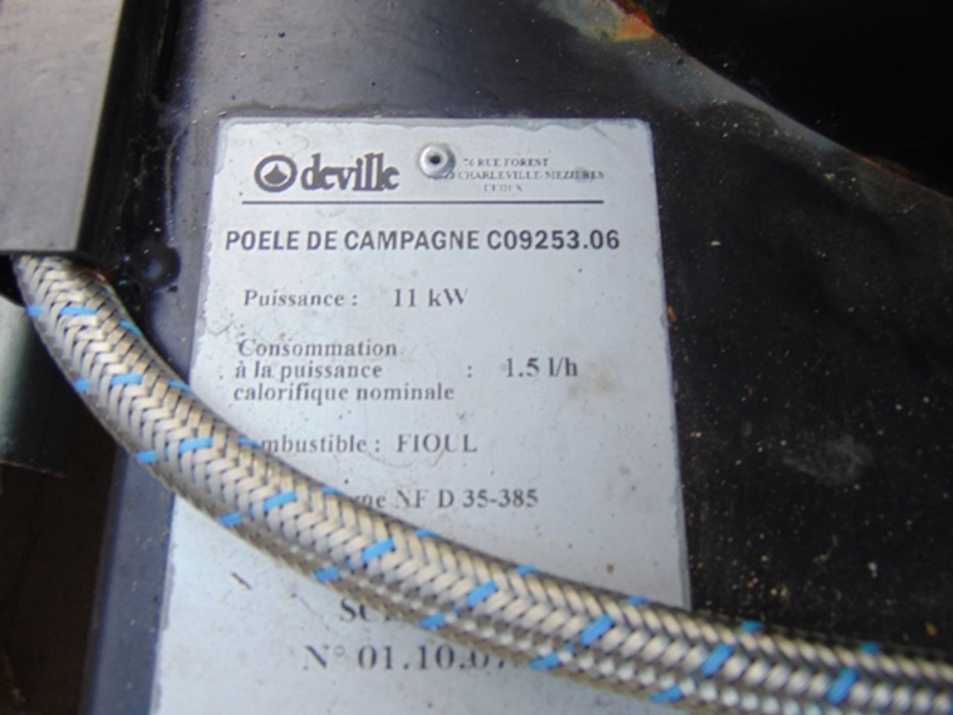 Unissued Deville Campaign Multi-Fuel Heater - Image 4 of 6