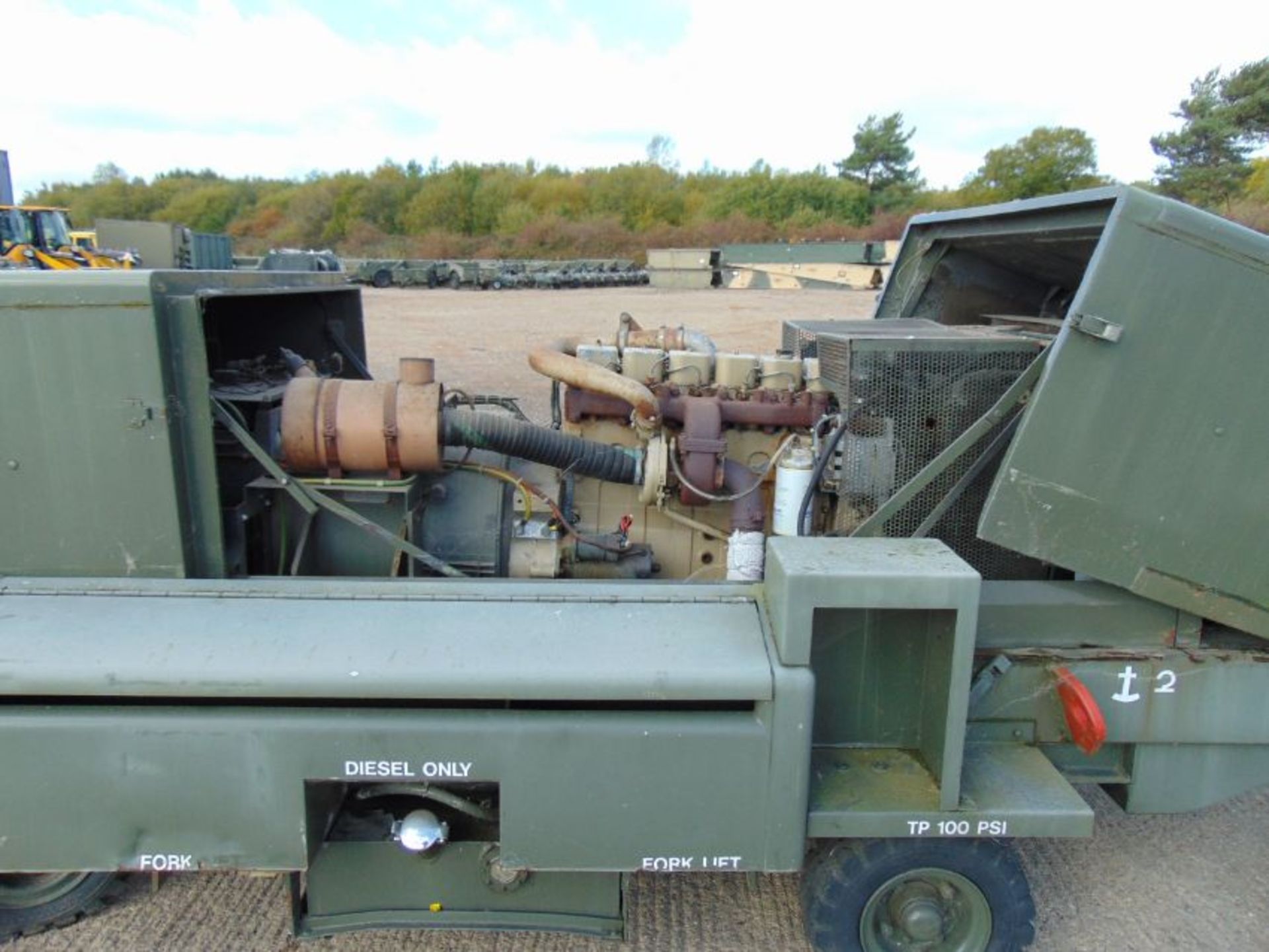 Twin Axle 60 KVA 48KW Generator c/w Cummins Engine - Image 11 of 19