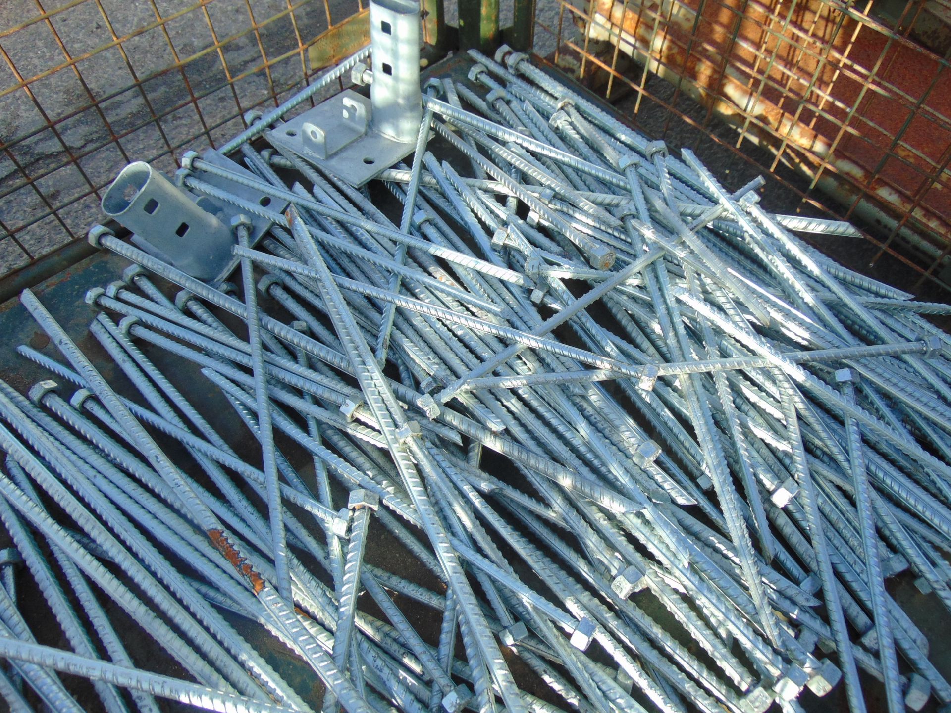 1 x Stillage of Construction Securing Pins / Bolts - Image 2 of 3