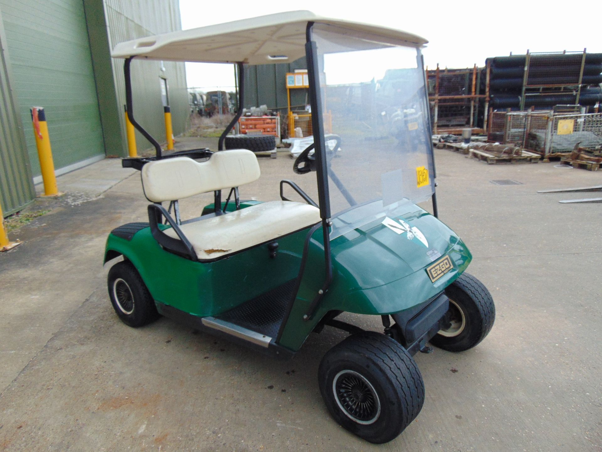 E-Z-GO Petrol Golf Buggy ONLY 954 HOURS! - Image 3 of 14