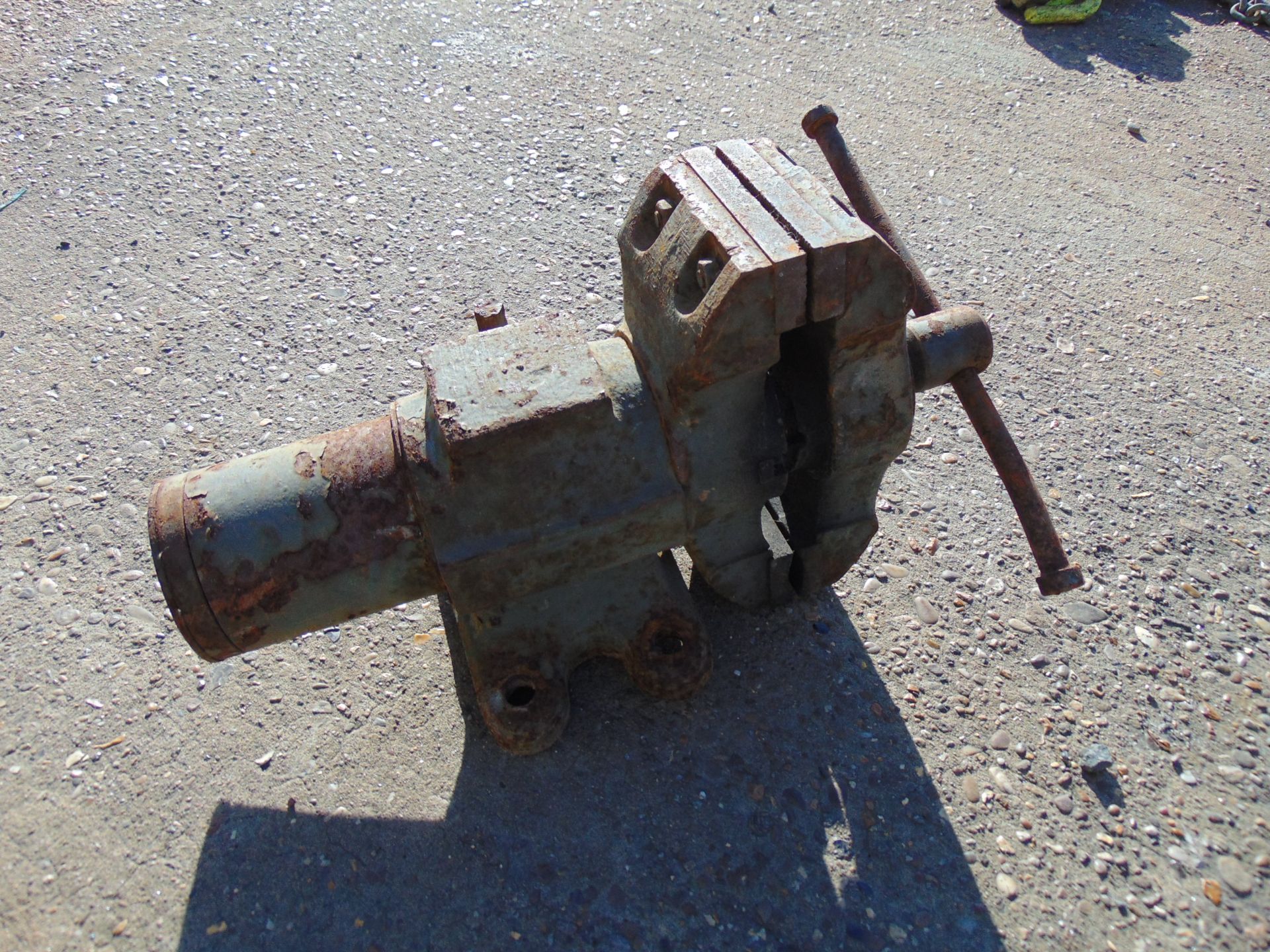 Swindens Rotating Bench Vice - Image 2 of 3