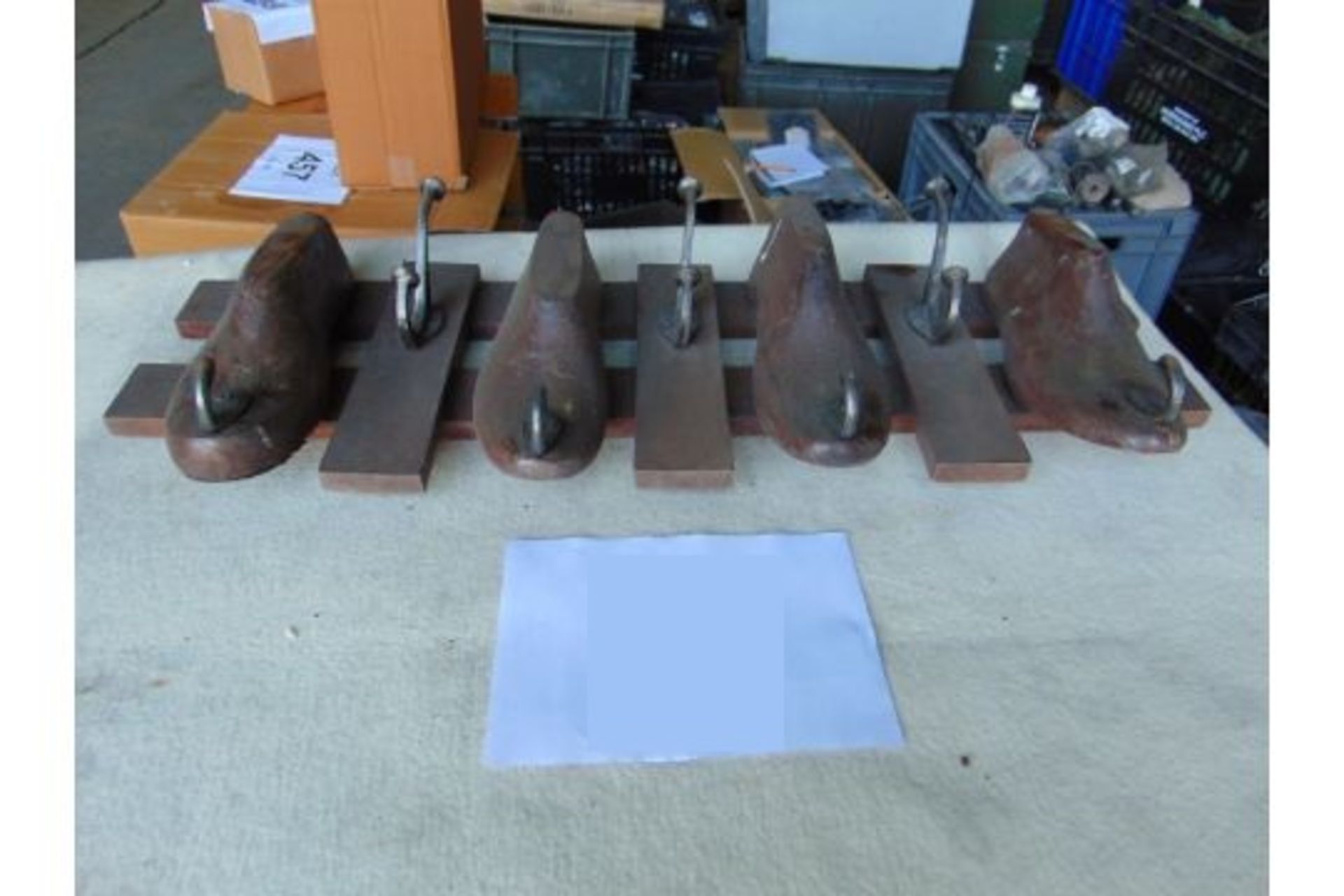 Very nice Cobblers Shoe coat hooks x4 - Image 2 of 4