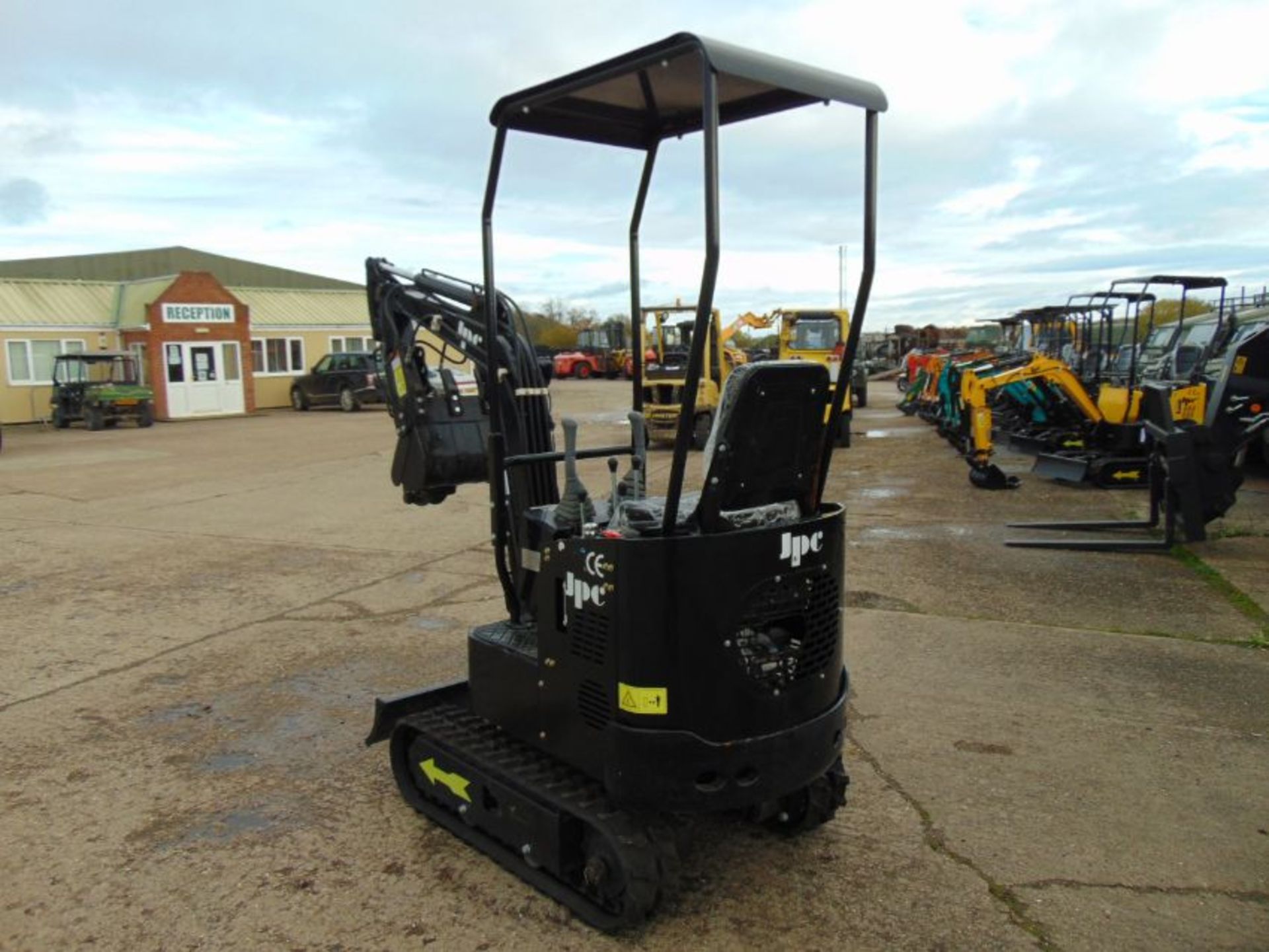 NEW UNUSED 2022 JPC HT12 Mini Excavator - Image 4 of 19