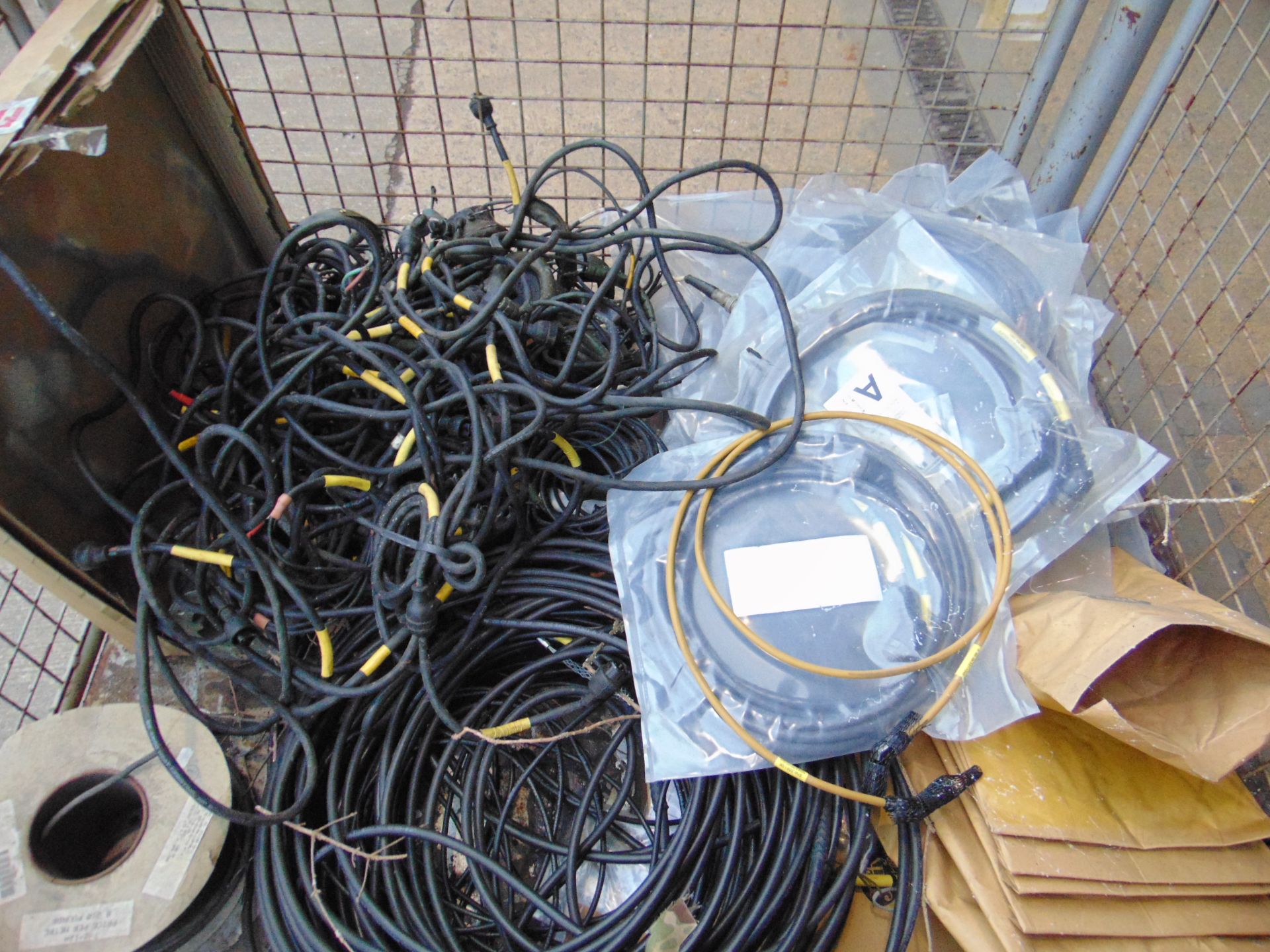 1x Stillage of Clansman Radio Cables etc - Image 2 of 4