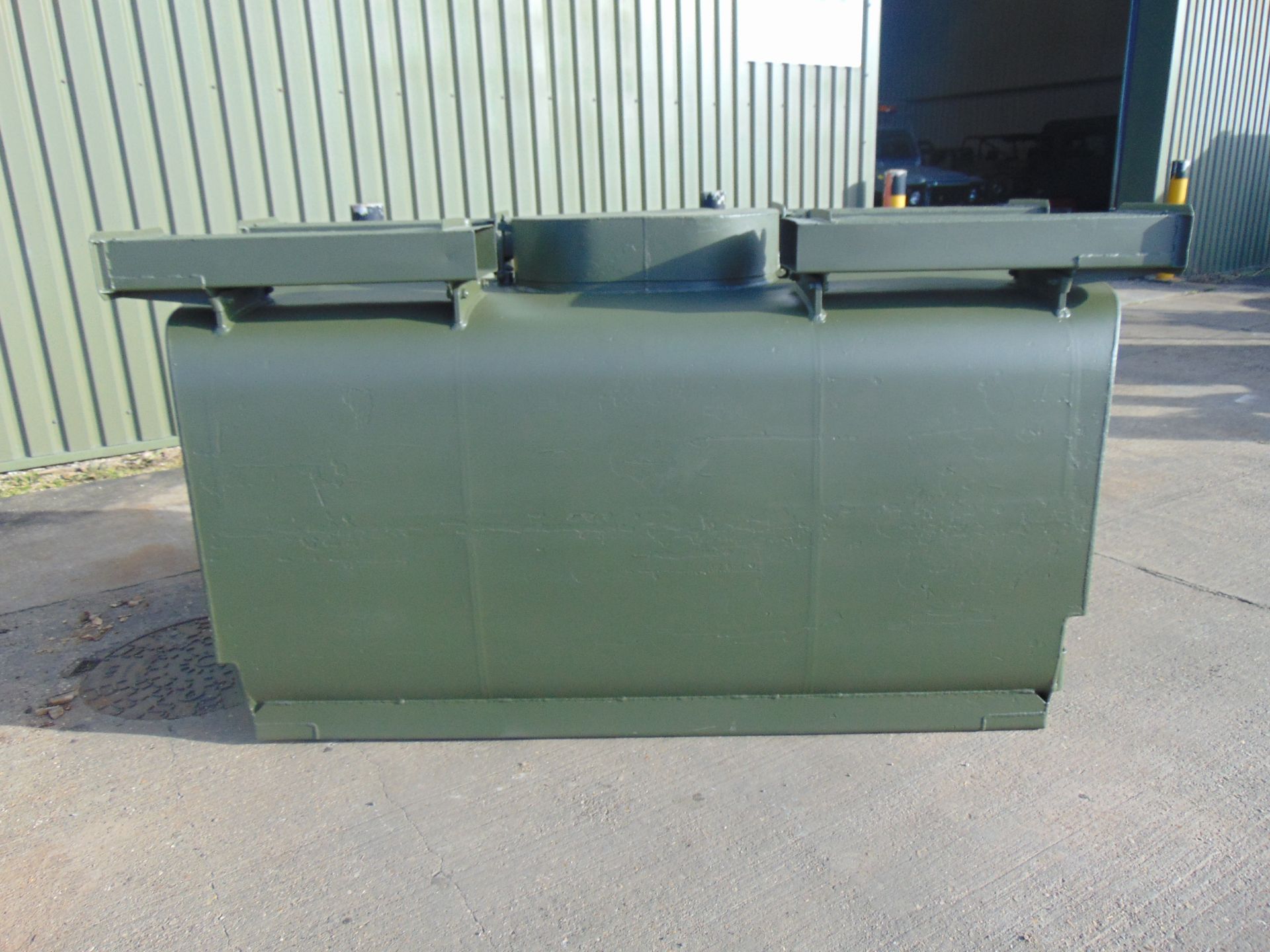 Gloster Saro 2,200Ltr Aluminium Fuel/Fluid Distribution Tank - Image 7 of 14