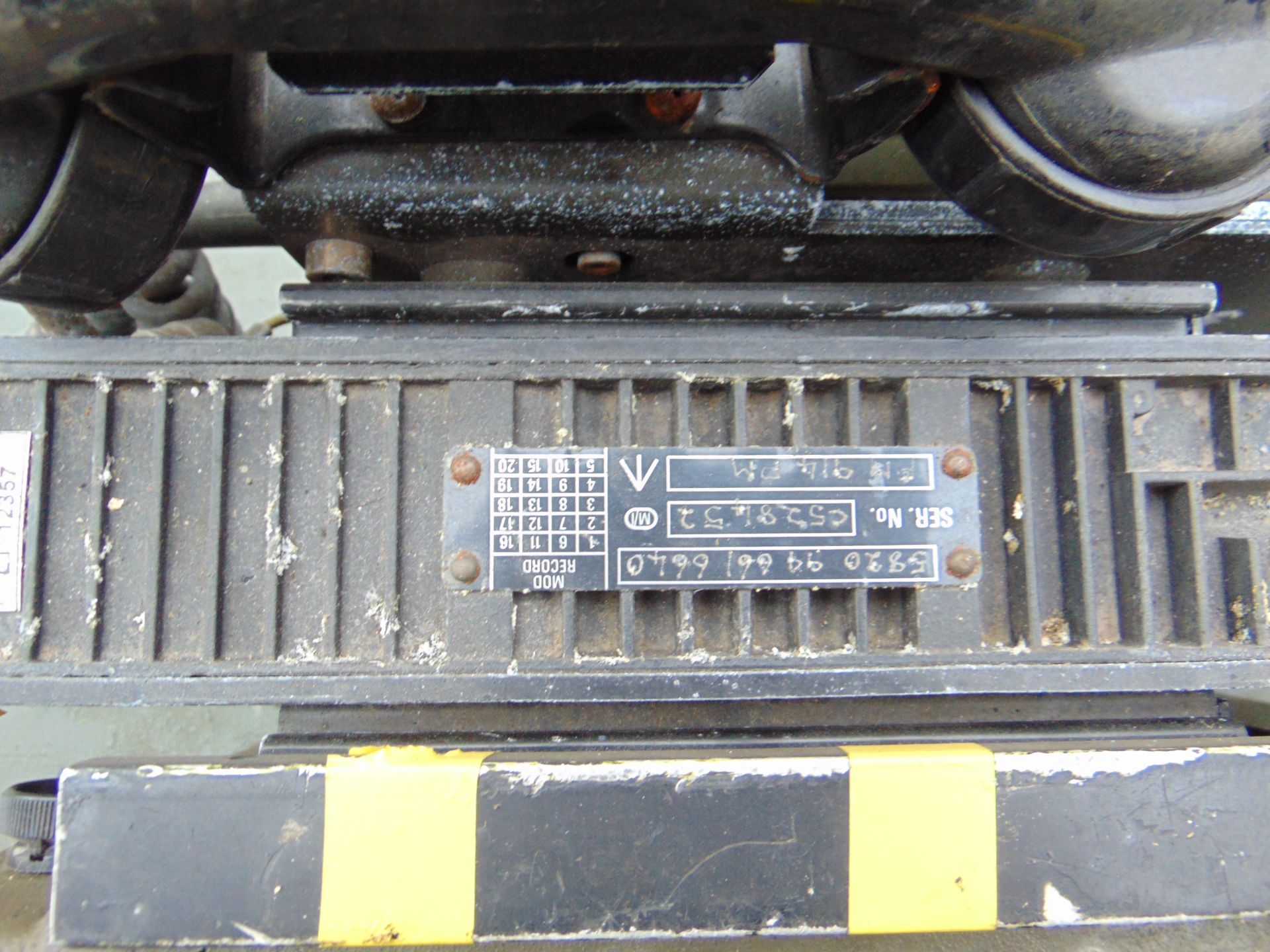 10x PHILIPS PYE MOULD PORTABLE RADIO STATION as shown - Image 5 of 8