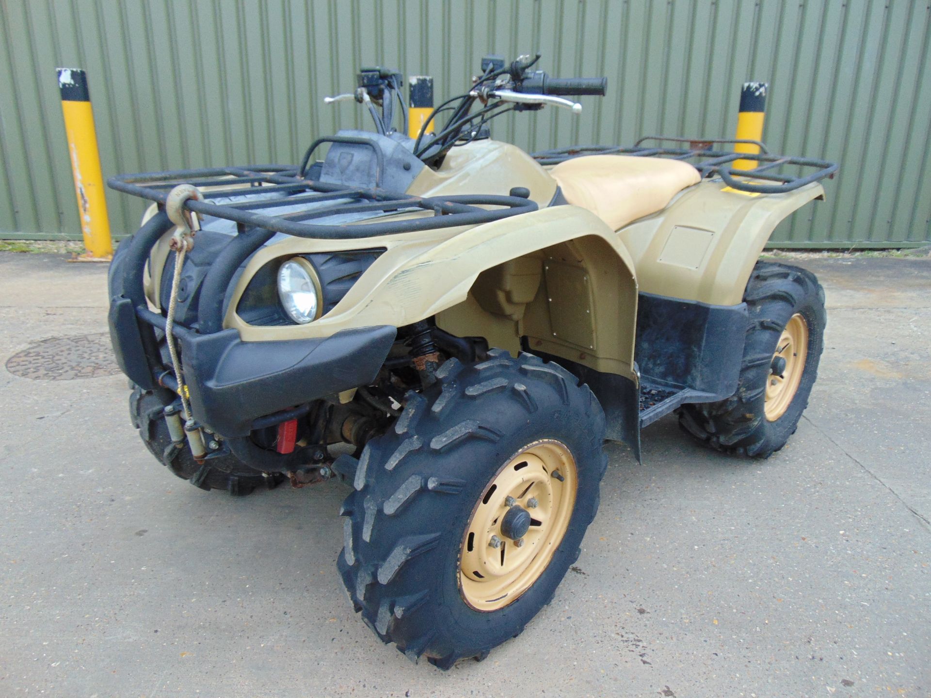 Recent Release Military Specification Yamaha Grizzly 450 4 x 4 ATV Quad Bike ONLY 59 HOURS!!!