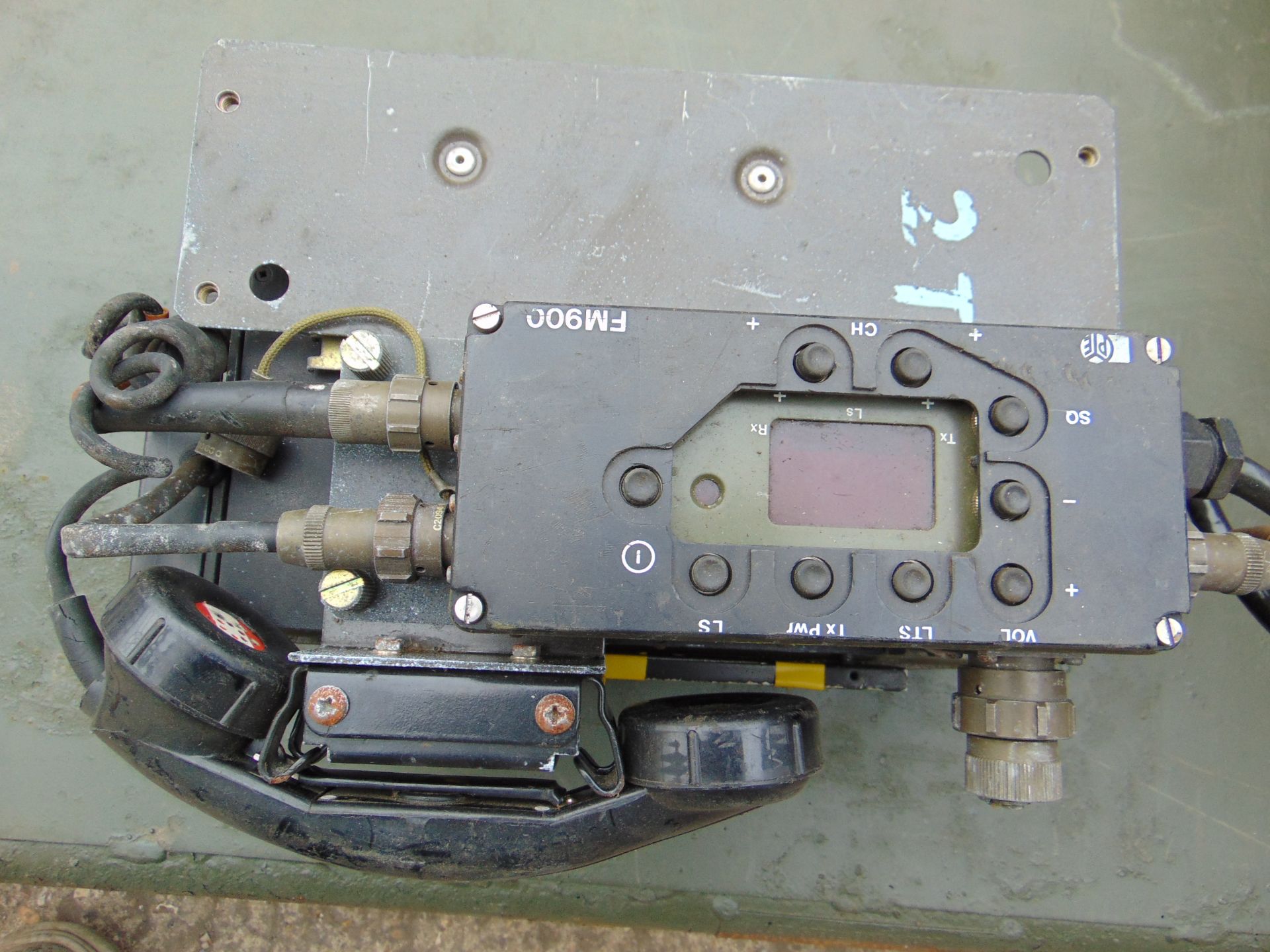 10x PHILIPS PYE MOULD PORTABLE RADIO STATION as shown - Image 7 of 8