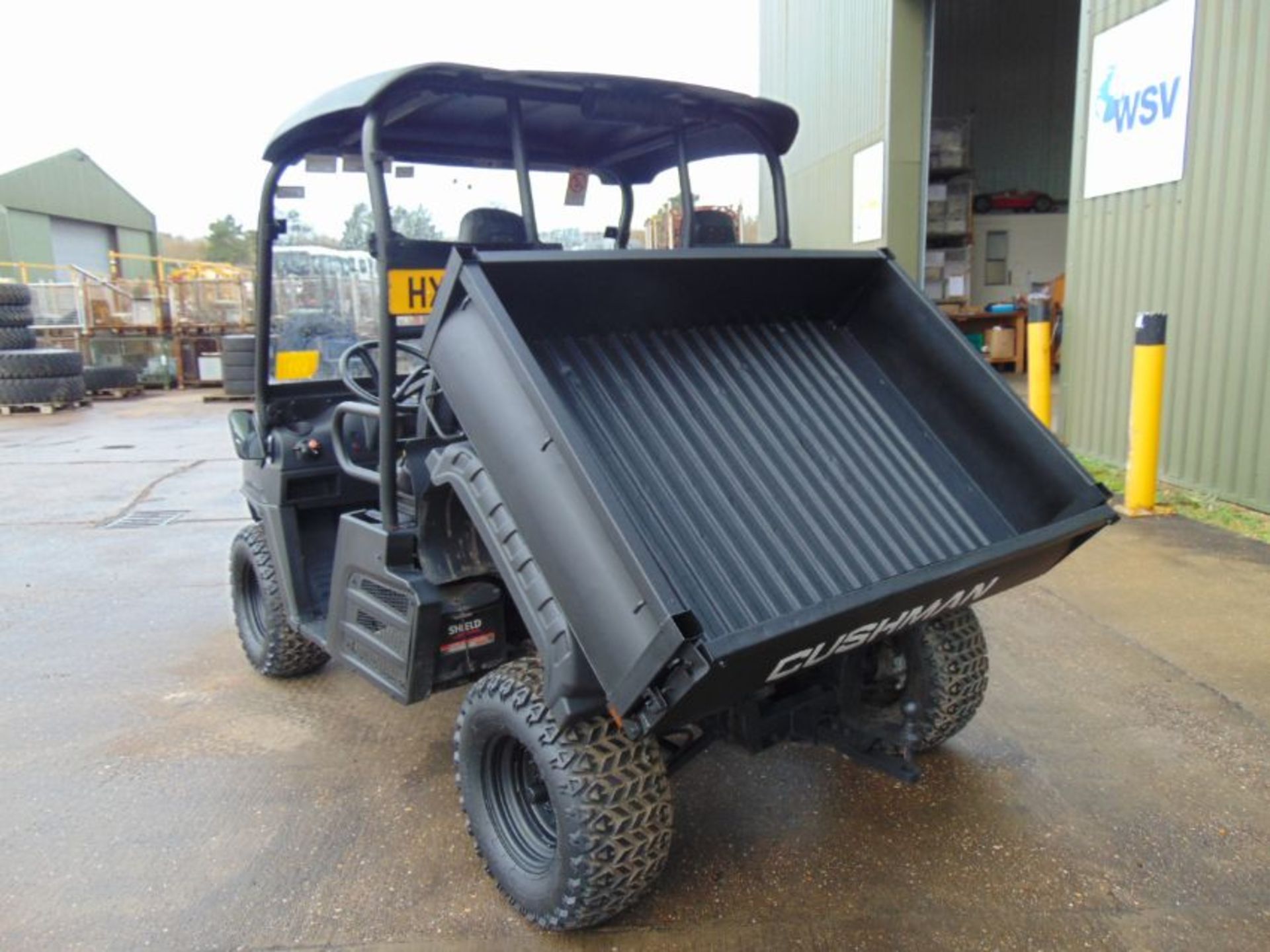 2014 Cushman XD1600 4x4 Diesel Utility Vehicle Showing 1104 hrs - Image 11 of 25