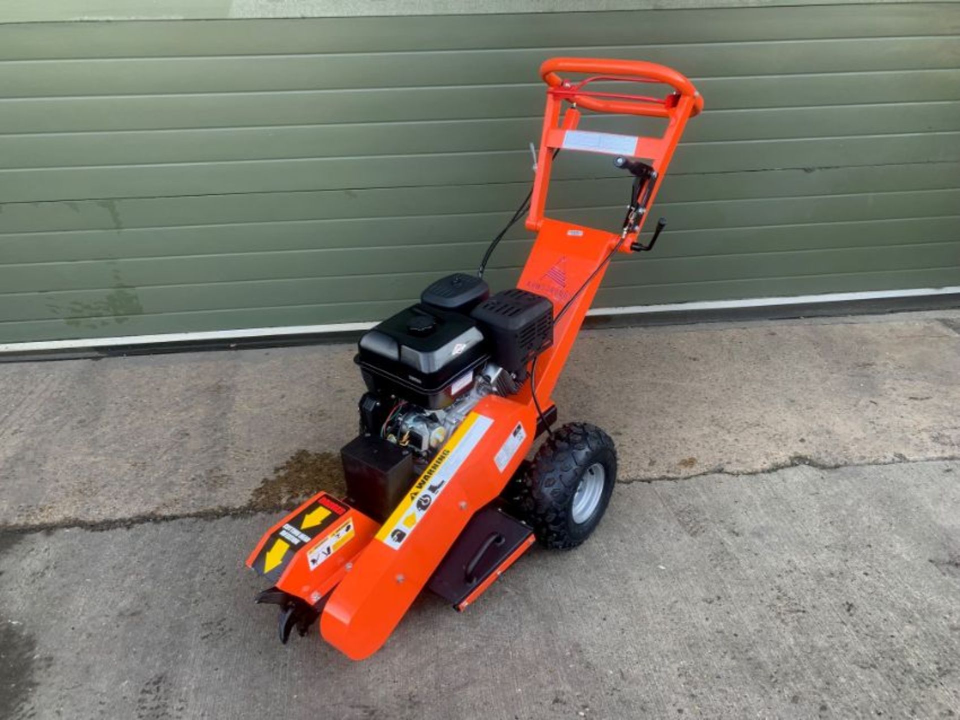 ** BRAND NEW ** Unused Armstrong DR-SG-15 Electric start - Stump Grinder - Image 3 of 23