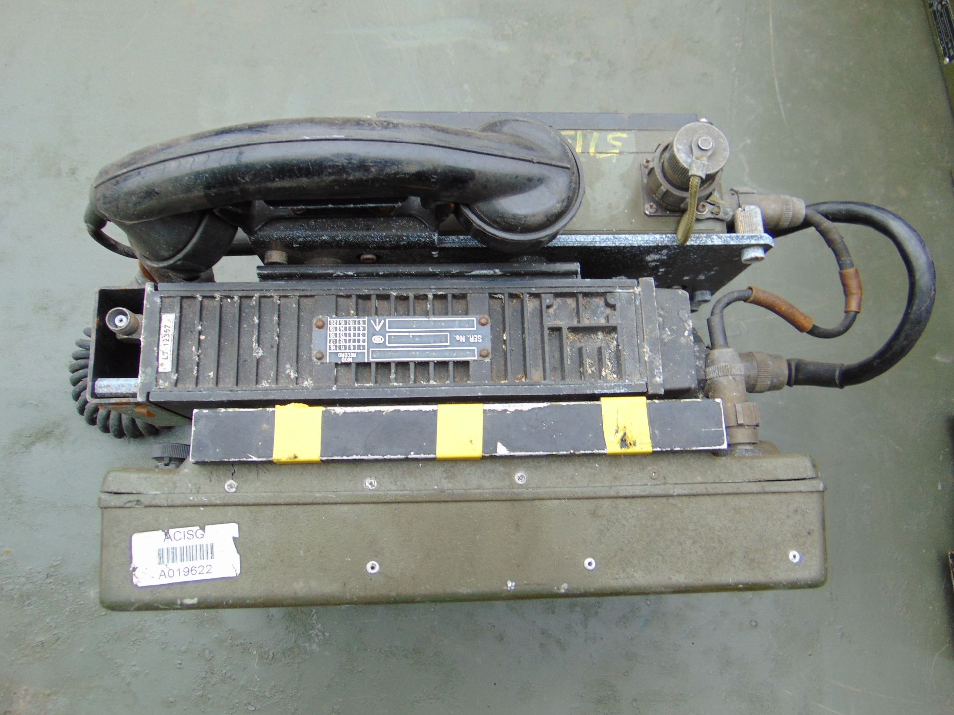 10x PHILIPS PYE MOULD PORTABLE RADIO STATION as shown - Image 6 of 8