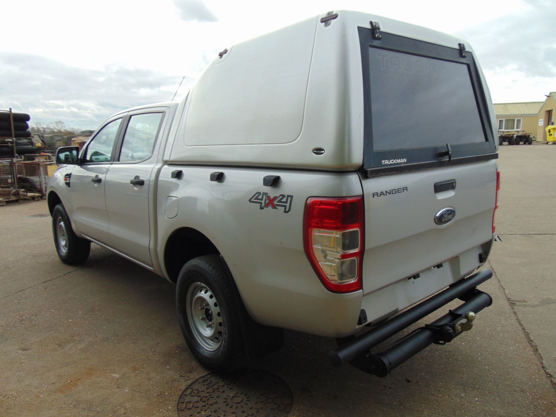 UK MoD 2017 Ford Ranger 2.2 6 Speed Double Cab ONLY 59,064 Miles! - Image 10 of 40