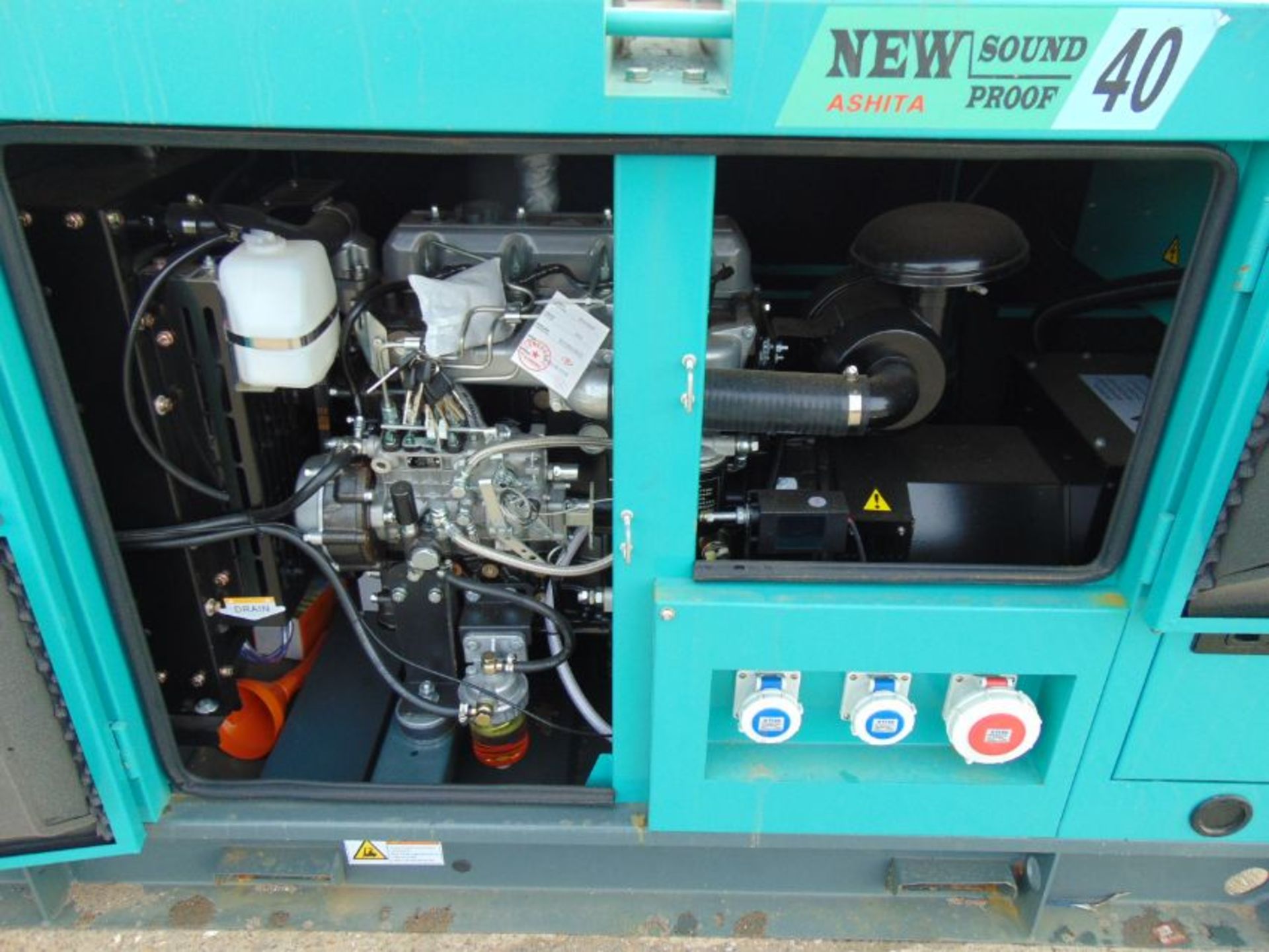 2022 UNISSUED 40 KVA 3 Phase Silent Diesel Generator Set - Image 15 of 19