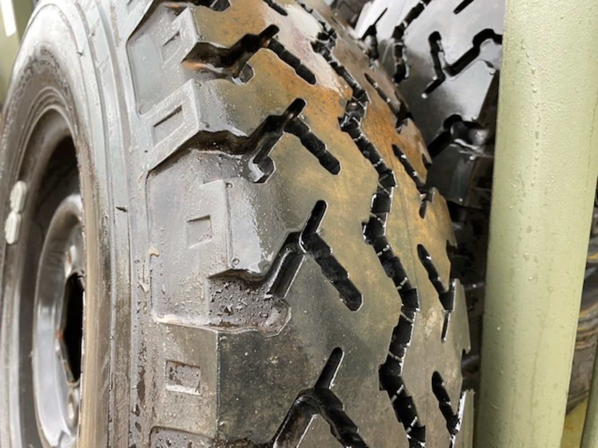 4x Avon Rangemaster 7.50 R16 Tyres on Heavy Duty 5 Stud Rims - Bild 8 aus 13