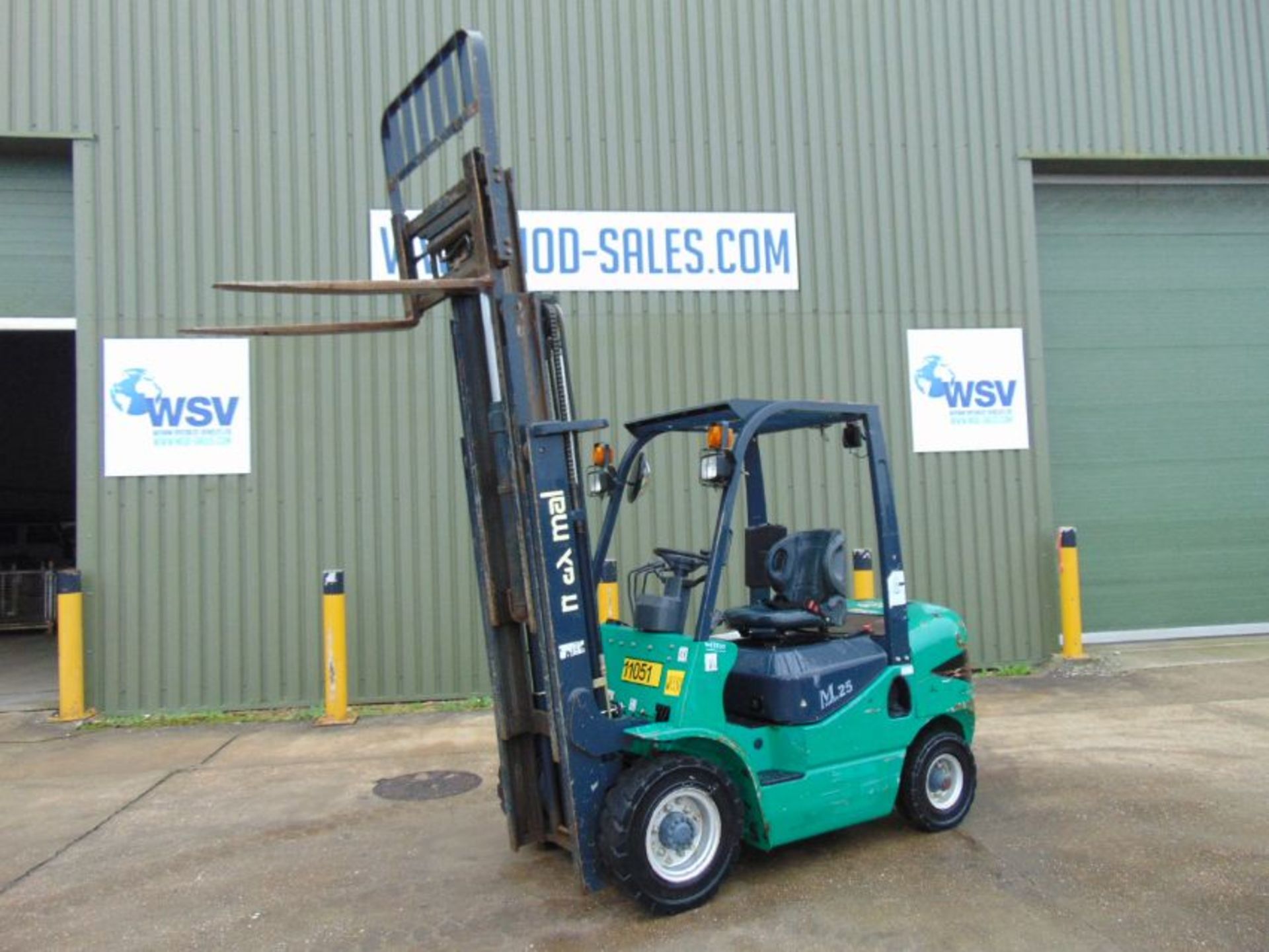 Maximal M25 2500Kg Diesel Fork Lift Truck ONLY 1,490 HOURS! - Image 11 of 22