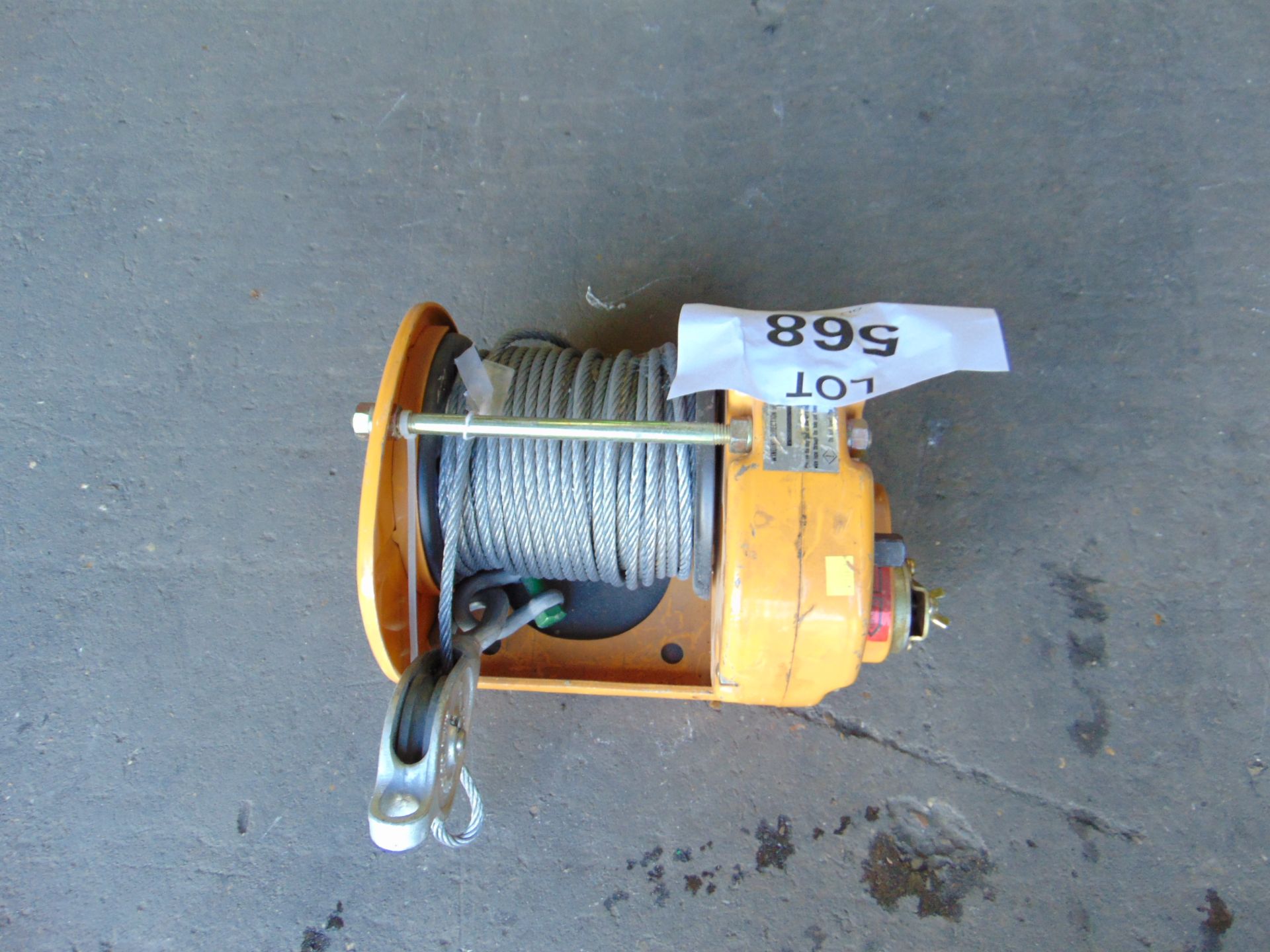 Maxpull 2000kgs Vehicle Winch as shown - Image 2 of 6