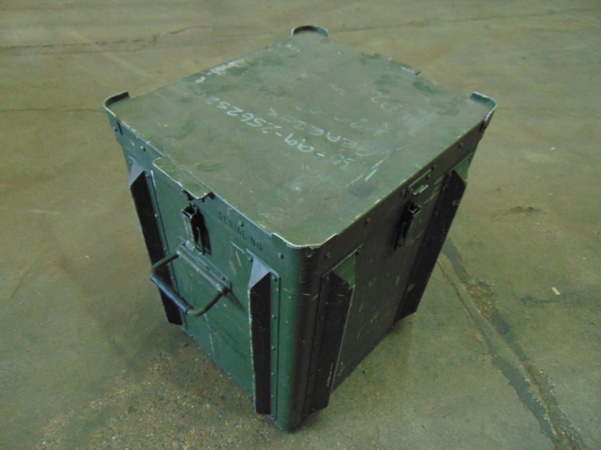 Aluminium Heavy Duty Secure Storage Box 46x41x53 cm - Image 3 of 5