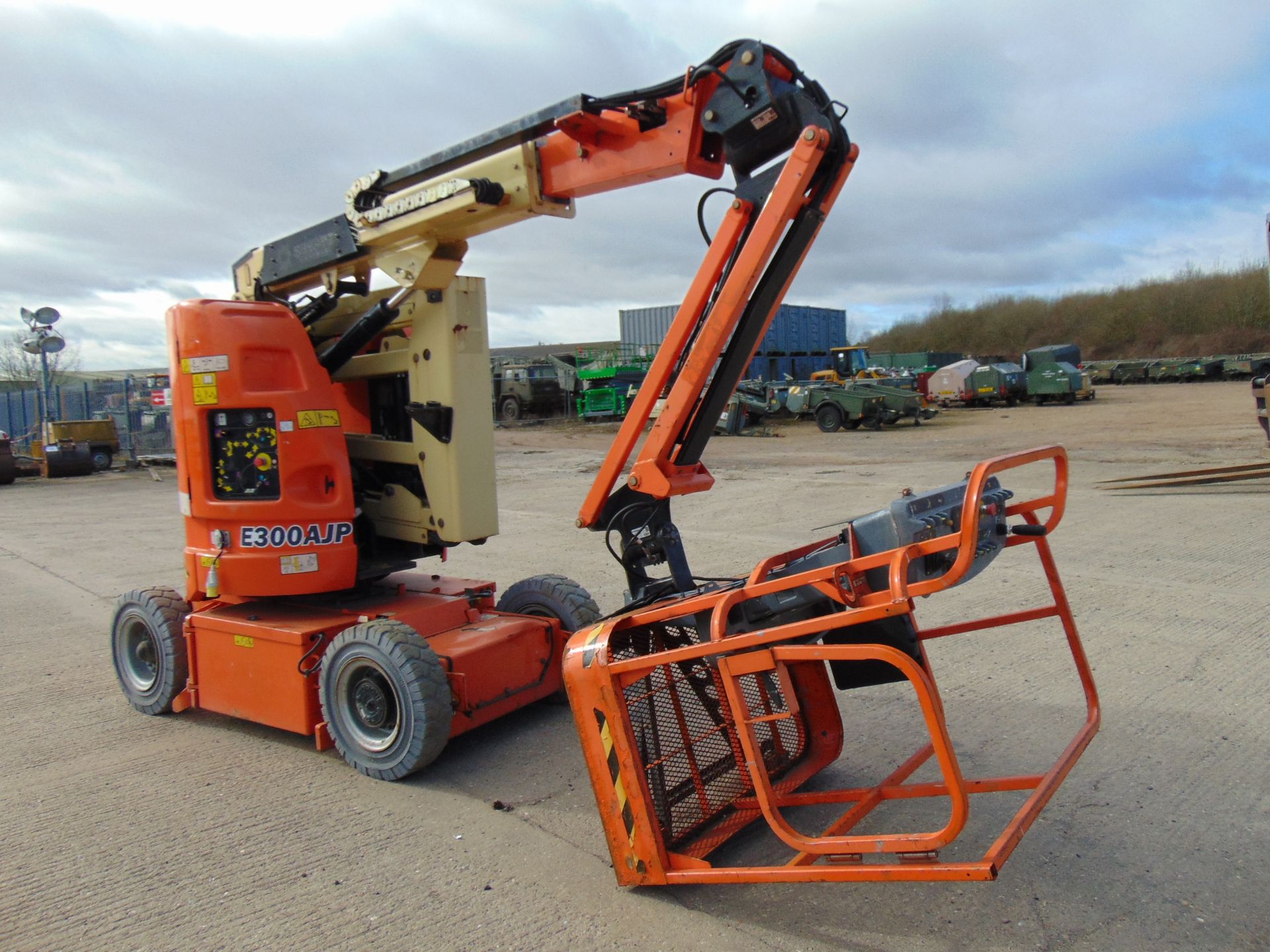 2012 JLG E300AJP Articulated Electric Boom Lift ONLY 605 HOURS!