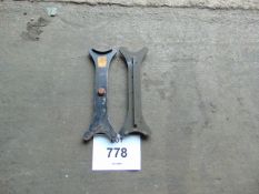 2x Very Desirable CVRT Track Removing Tool