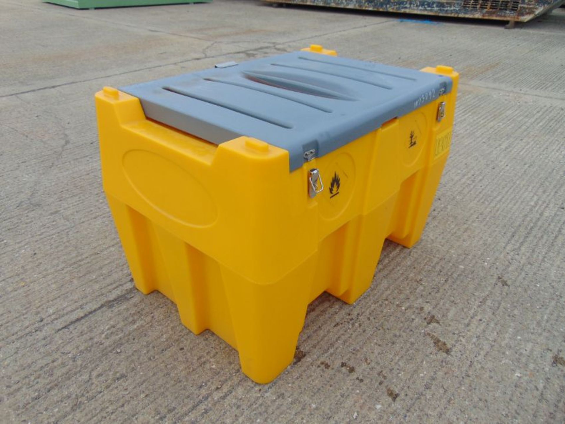 **NEW UNUSED** DTK 480L Mobile Diesel Tank C/W 12v Fuel Pump, Nozzle, Hose etc - Image 11 of 11