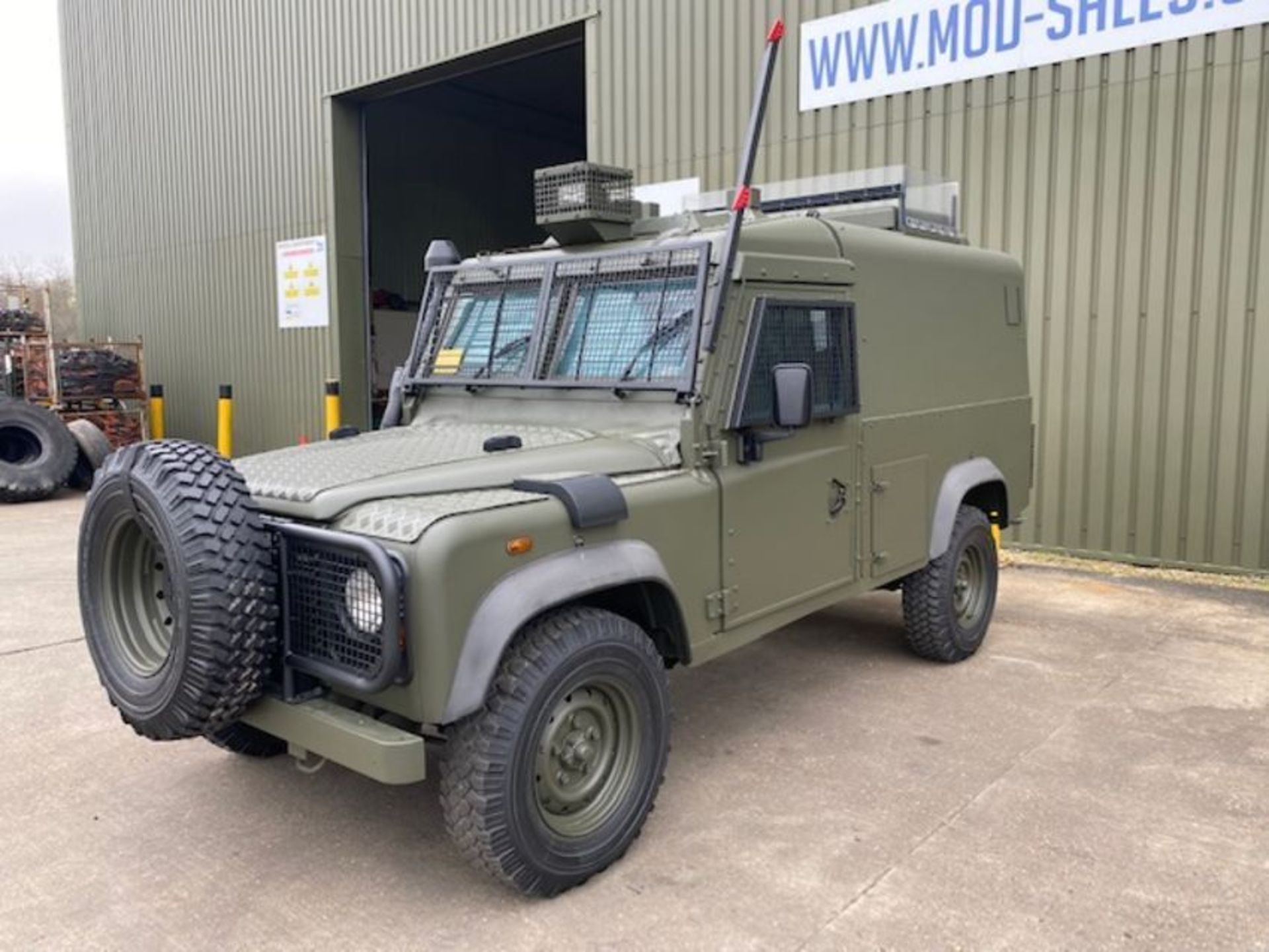 Land Rover Defender Snatch 2B 300Tdi armoured RHD - Image 2 of 53