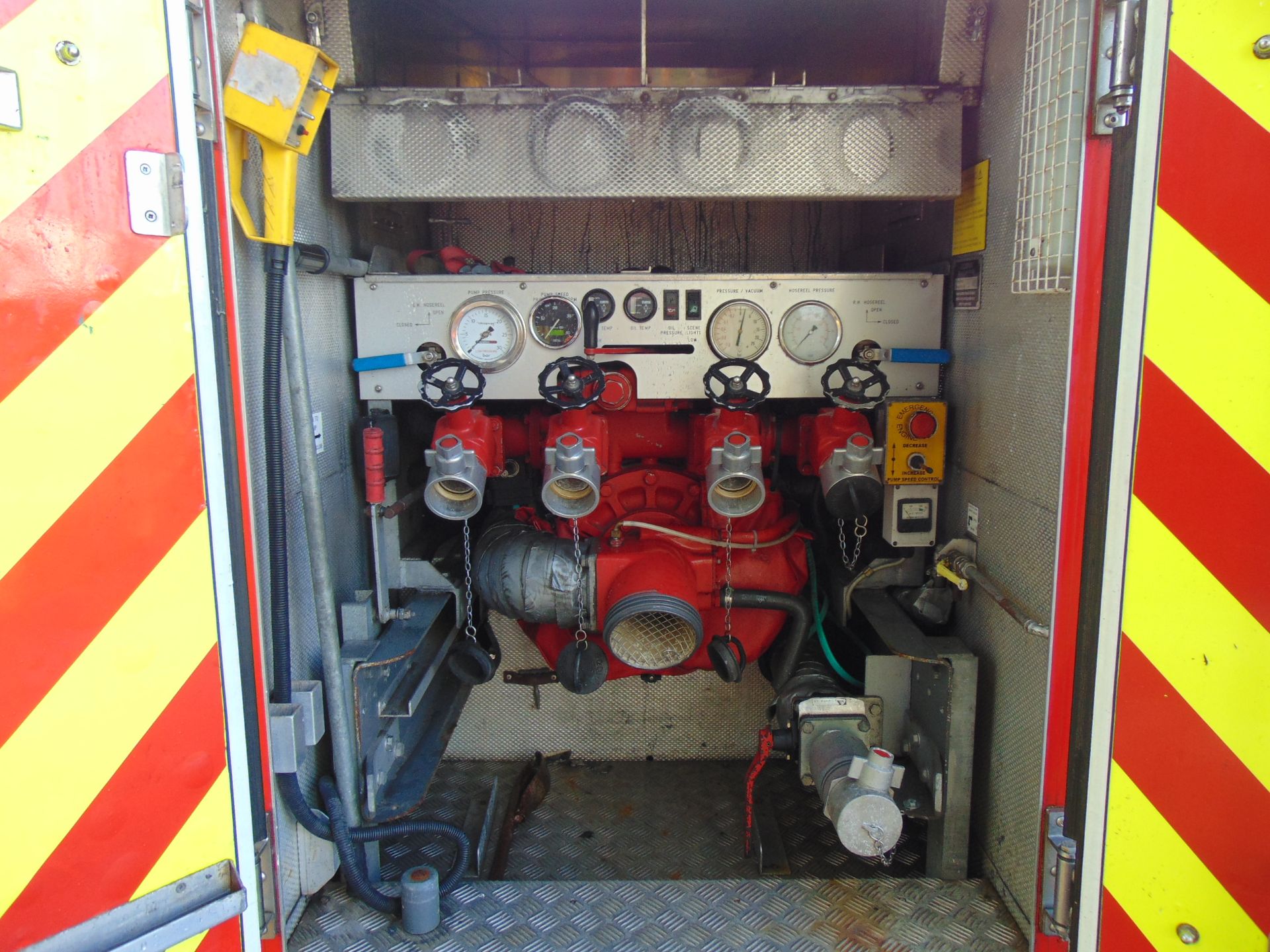 Volvo FL6 4x2 Saxon Fire Engine ONLY 53,130km! - Image 18 of 38